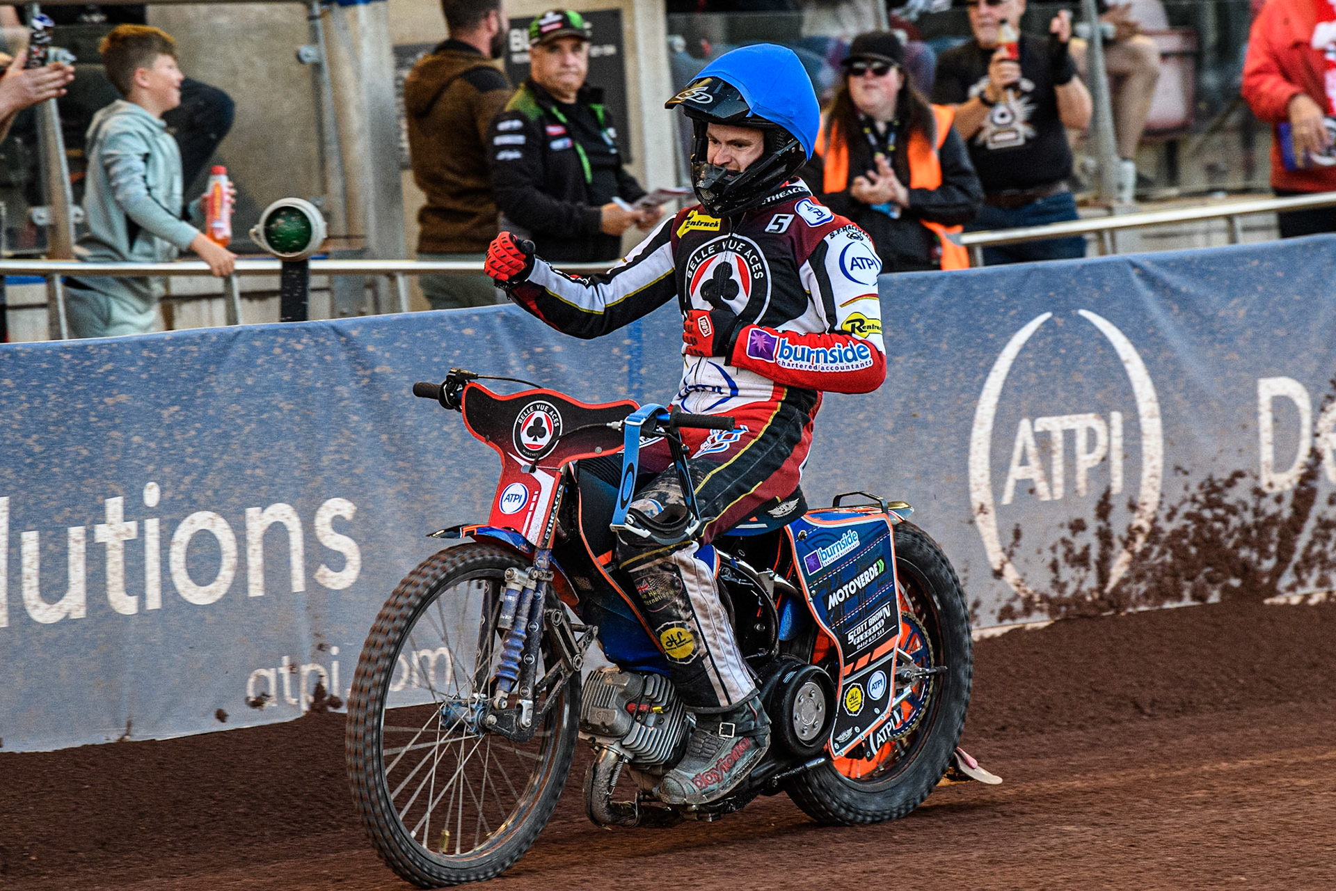 Brady Kurtz celebrates the Belle Vue win during the Sports Insure Premiership match between Belle Vue Aces and Ipswich Witches at the National Speedway Stadium, Manchester on Monday 5th June 2023. (Photo: Ian Charles | MI News)