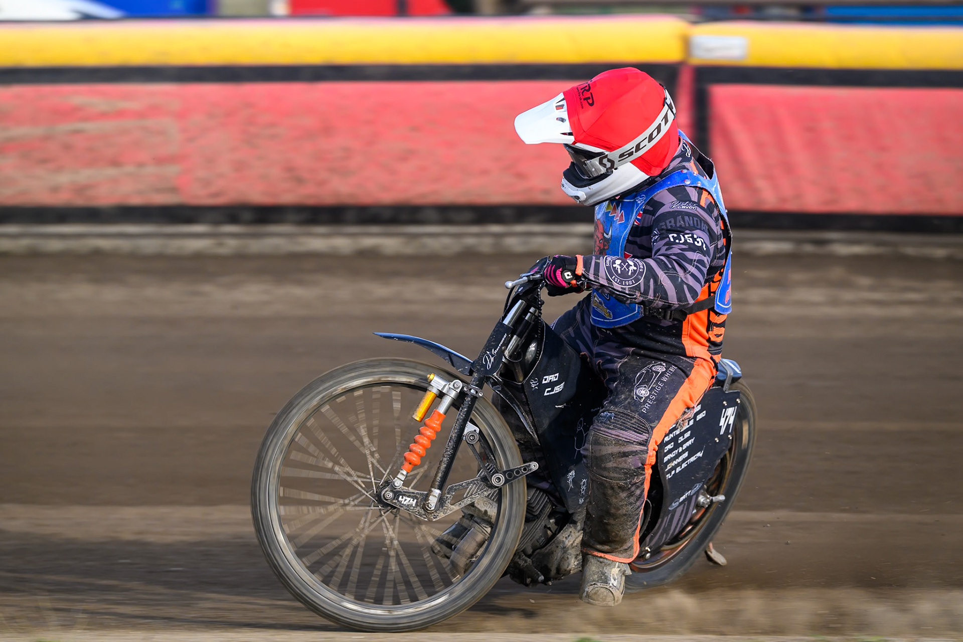 Jack Roberts of Buxton Bulls   in action during the WSRA National Development League match between Buxton Bulls and Leicester Lion Cubs at Hi-Edge Speedway, Buxton on Sunday 4th October 2026. (Photo: Ian Charles | MI News)