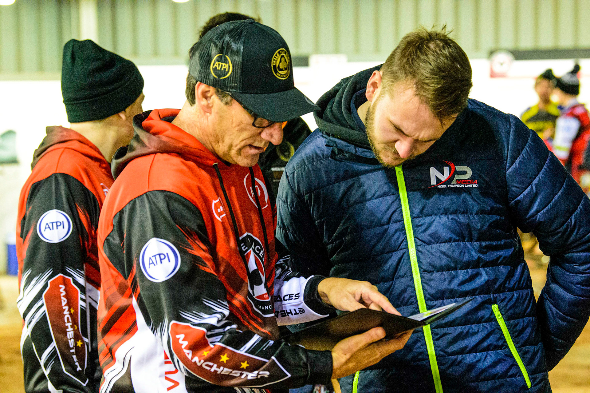 Mark Lemon chats with BSP Media officer Joe Appleton  during the Grant Henderson Pairs at the National Speedway Stadium, Manchester on Thursday 27th October 2022. (Credit: Ian Charles | MI NEWS)