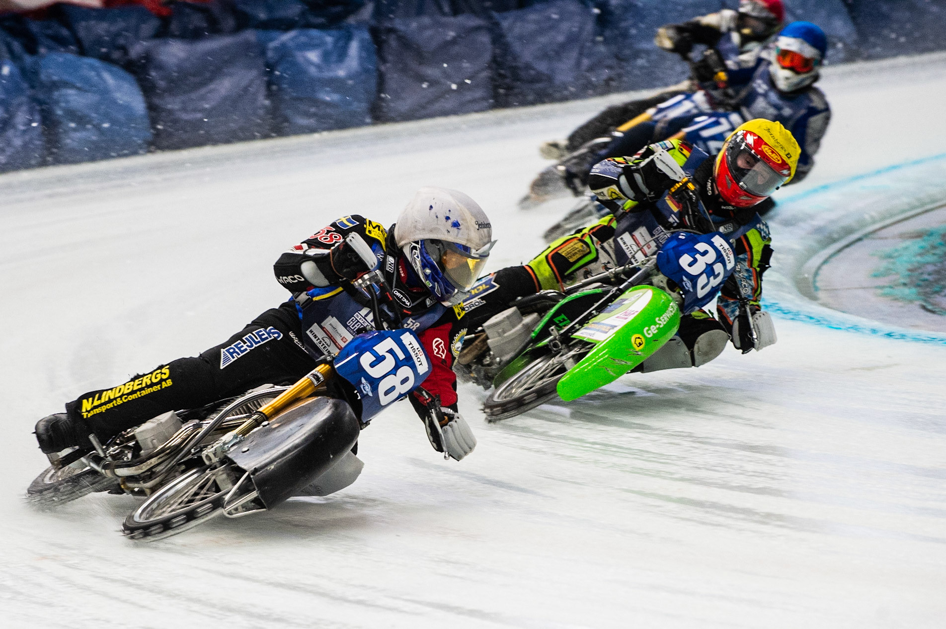 Photo: Ian Charles

Stefan Svensson (58) leads Johann Weber (33) Tomi Tani (72) (Blue) and Franz Mayerbüchler (17) (Red) 

FIM Ice Speedway Gladiators World Championship, Event 4.1, Max-Aicher-Arena, Inzell, Germany, Saturday 16 March 2019