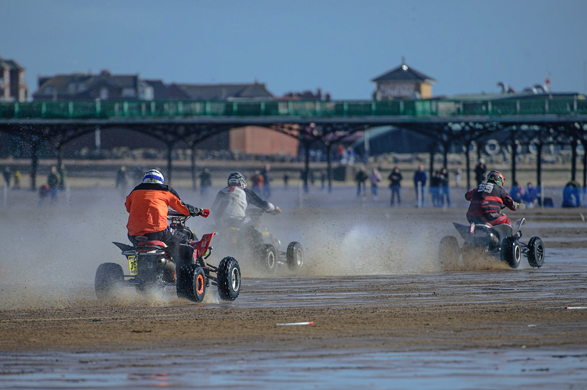 Matt Alberti (36) chases Paul Munnery (5) and Davey Nixon (99) during the Fylde ACU British Sand Racing Masters Championship on  Sunday 2nd October 2022. (Credit: Ian Charles | MI News)