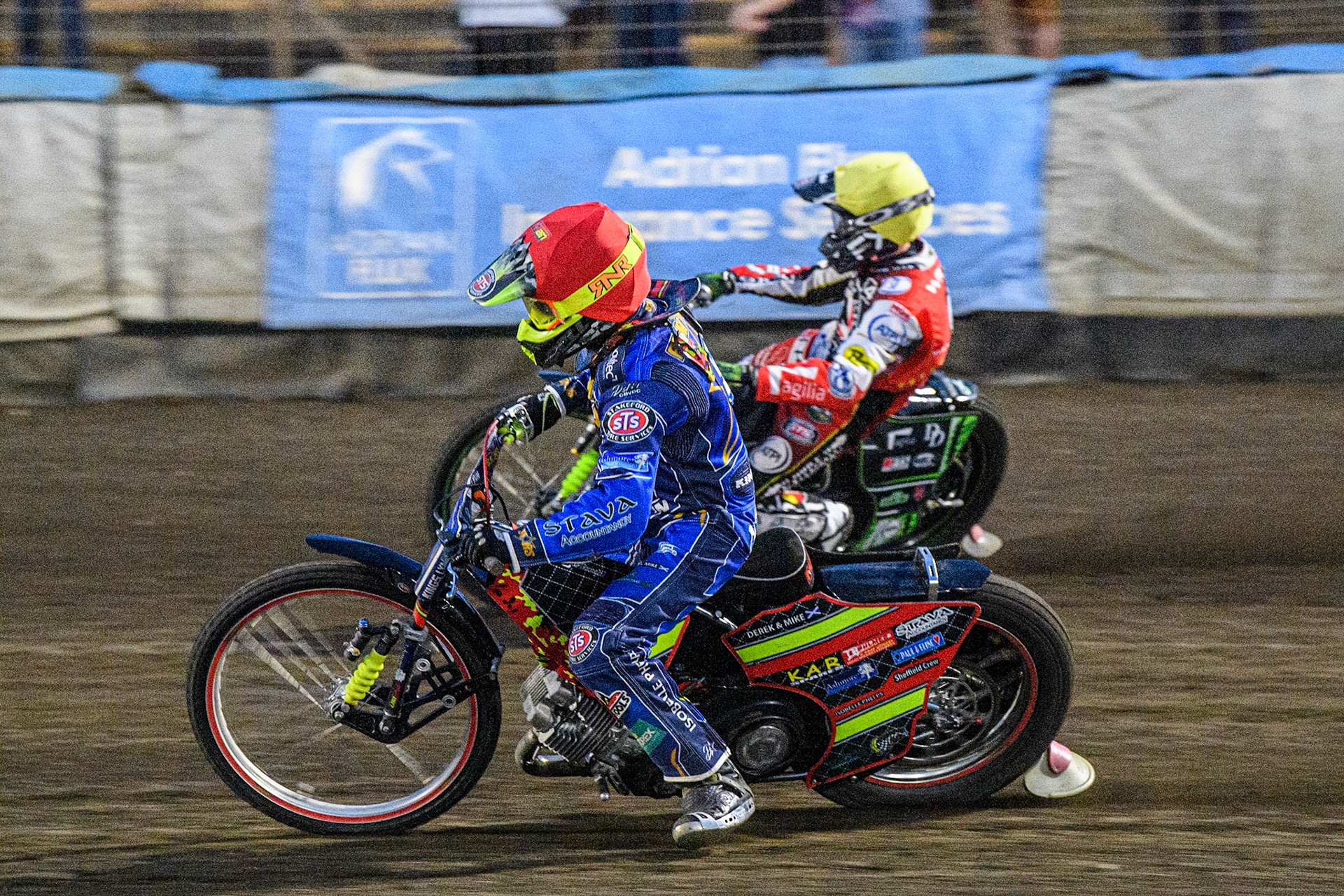 Michael Palm Toft (Red) inside Charles Wright (Yellow) during the Sports Insure Premiership match between King's Lynn Stars and Belle Vue Aces at the Adrian Flux Arena, King's Lynn on Thursday 24th August 2023. (Photo: Ian Charles | MI News)