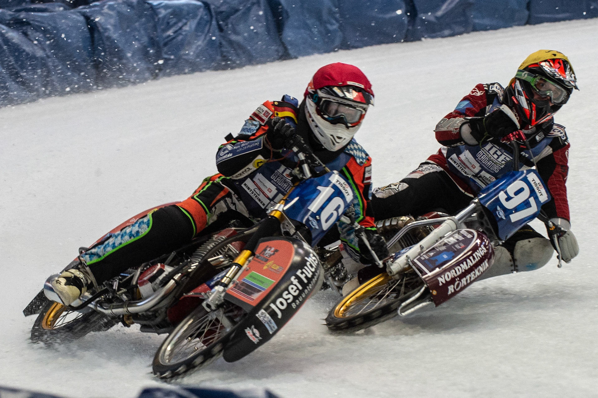 Photo: Ian Charles

Markus Jell (16) leads Ove Ledström (97) 

FIM Ice Speedway Gladiators World Championship, Event 4.2, Max-Aicher-Arena, Inzell, Germany, Sunday 17 March 2019