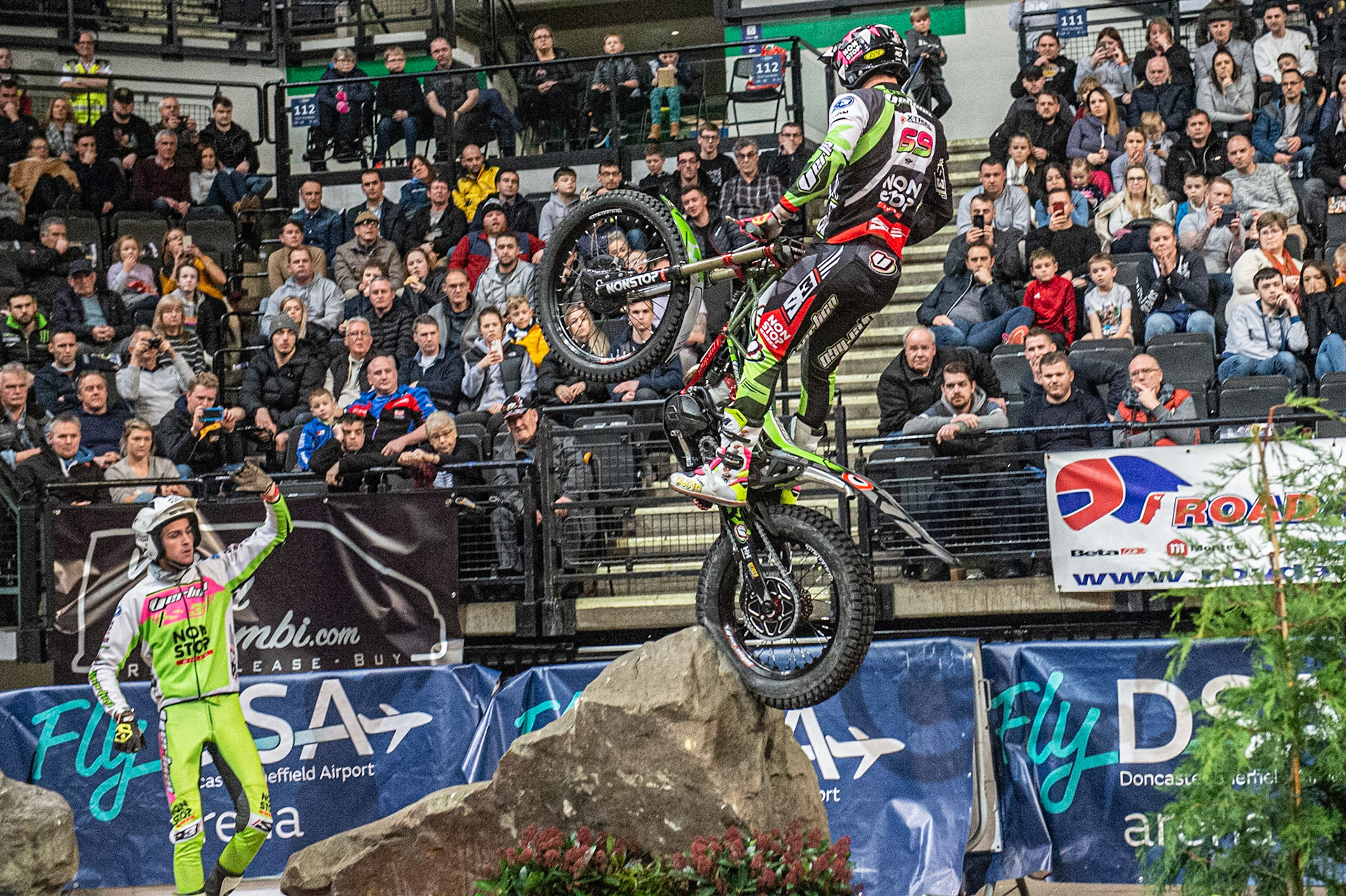SHEFFIELD, ENGLAND  - DECEMBER 28TH  Jamie Busto, Spain (Vertigo) on Section 4  during the 25th Anniversary Sheffield Indoor Trial at the FlyDSA Arena, Sheffield on Saturday 28th December 2019. (Credit: Ian Charles | MI News)