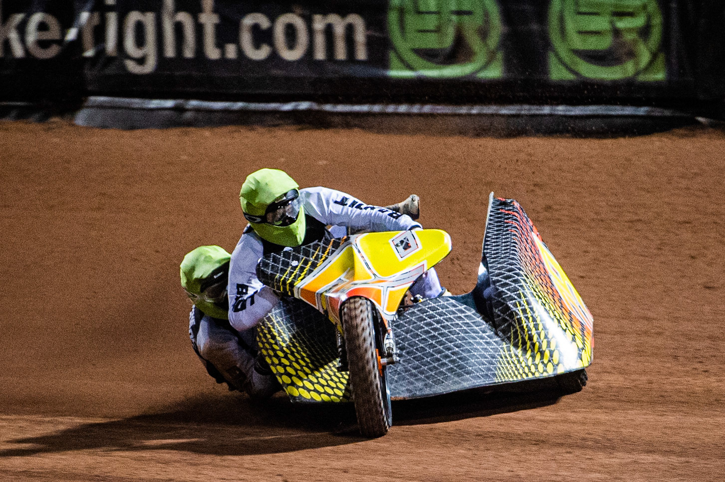 MANCHESTER, ENGLAND Tom Cossar & Wayne Rickards(29) in action during the  ACU Sidecar Speedway Manchester Masters,  Belle Vue National Speedway Stadium, Manchester Saturday 12 October 2019 (Credit: Ian Charles | MI News)
