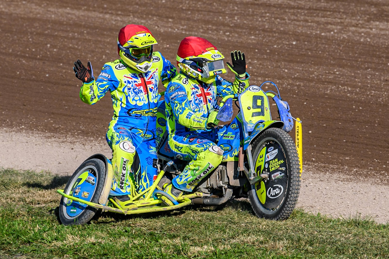 during the FIM Long Track World Championship Final 5 at the Speed Centre Roden, Roden, Netherlands on Sunday 22nd September 2024. (Photo: Ian Charles | MI News)Mitch Goddard &amp; Paul Smith (9) of Great Britain on their lap of honour in the Sidecar Support Class