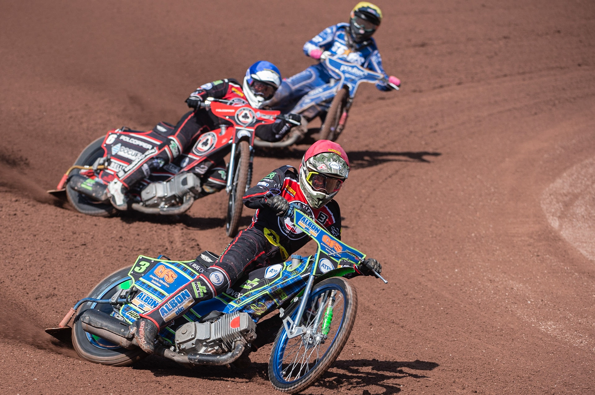Photo: Ian Charles

Belle Vue Aces  Dan Bewley  (Red) on his way to breaking the track record leading Jaimon Lidsey  (Blue) and Thomas Jorgensen  (Yellow)


Belle Vue Aces v Kings Lynn Stars, British Speedway Premiership, Belle Vue National Speedway Stadium, Manchester, Monday 26  August  2019