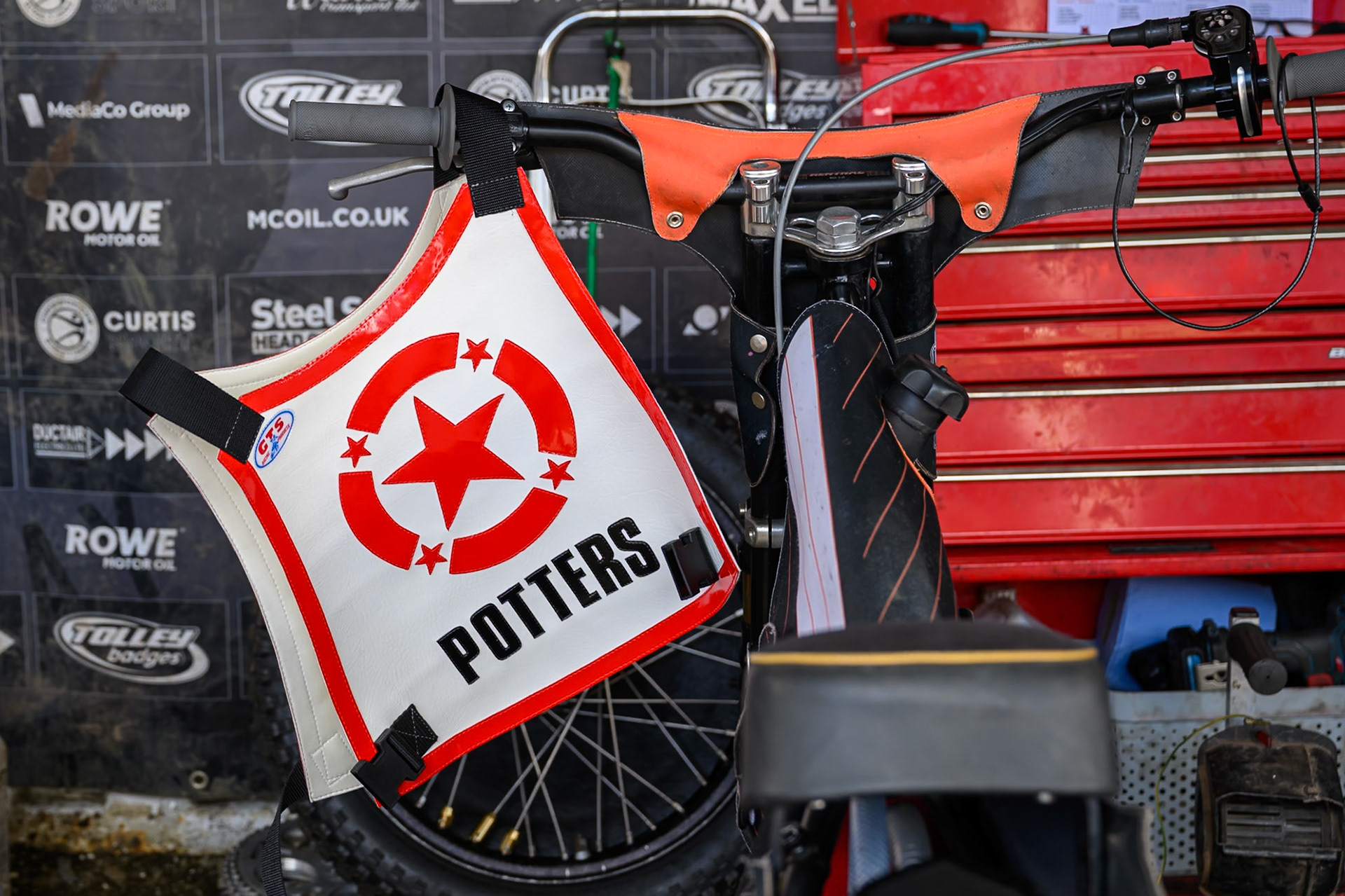 Potters Race Jacket during the Regina Chains Fours at Buxton Speedway, Buxton on Sunday 5th April 2026. (Photo: Ian Charles | MI News)