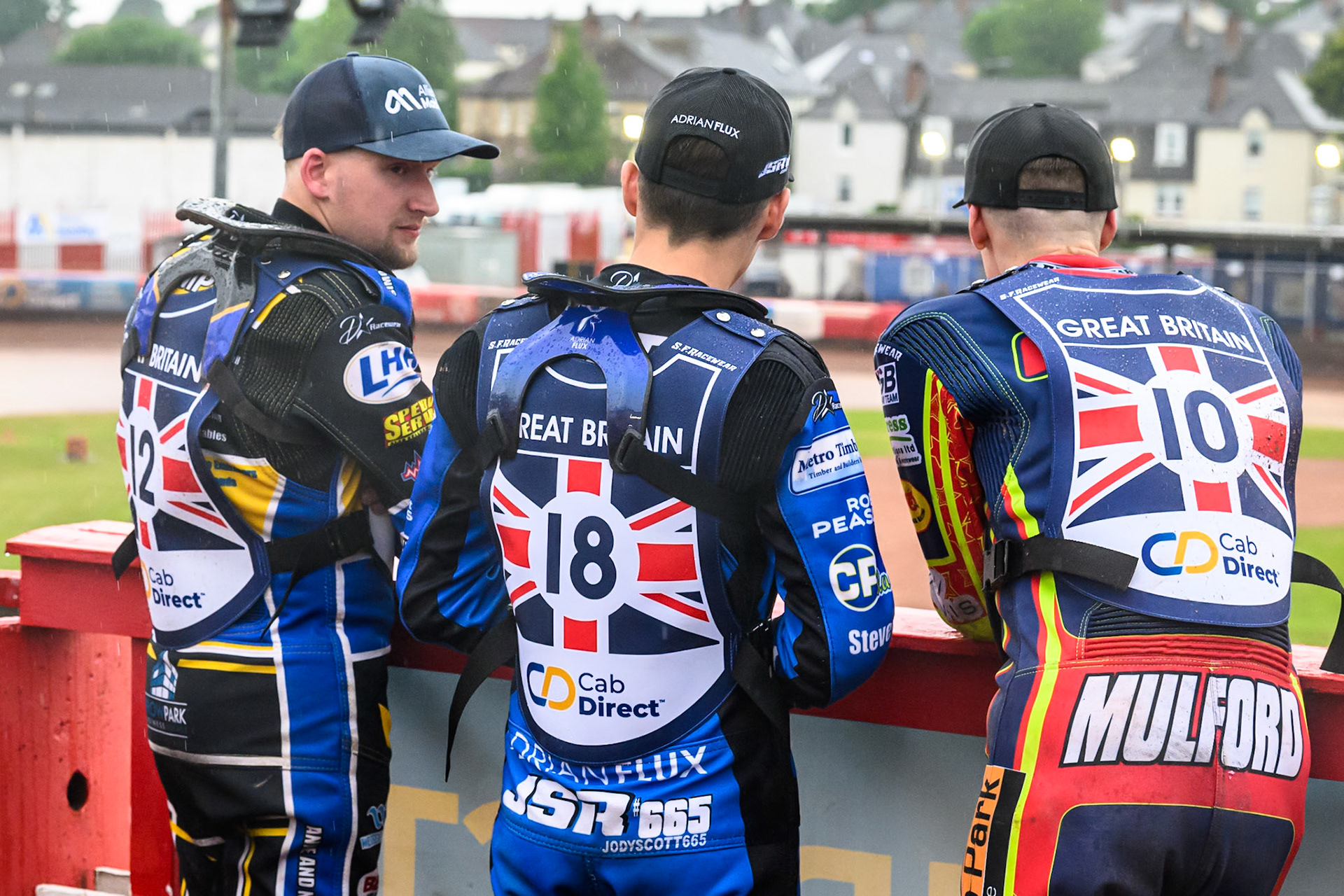 during the FIM SGP2 Qualifying Round at the Peugeot Ashfield Stadium in Glasgow on Saturday 24th May 2025. (Photo: Ian Charles | MI News)(L to R) Joe Thompson of Great Britain, Reserve Jody Scott of Great Britain and Jake Mulford of Great Britain