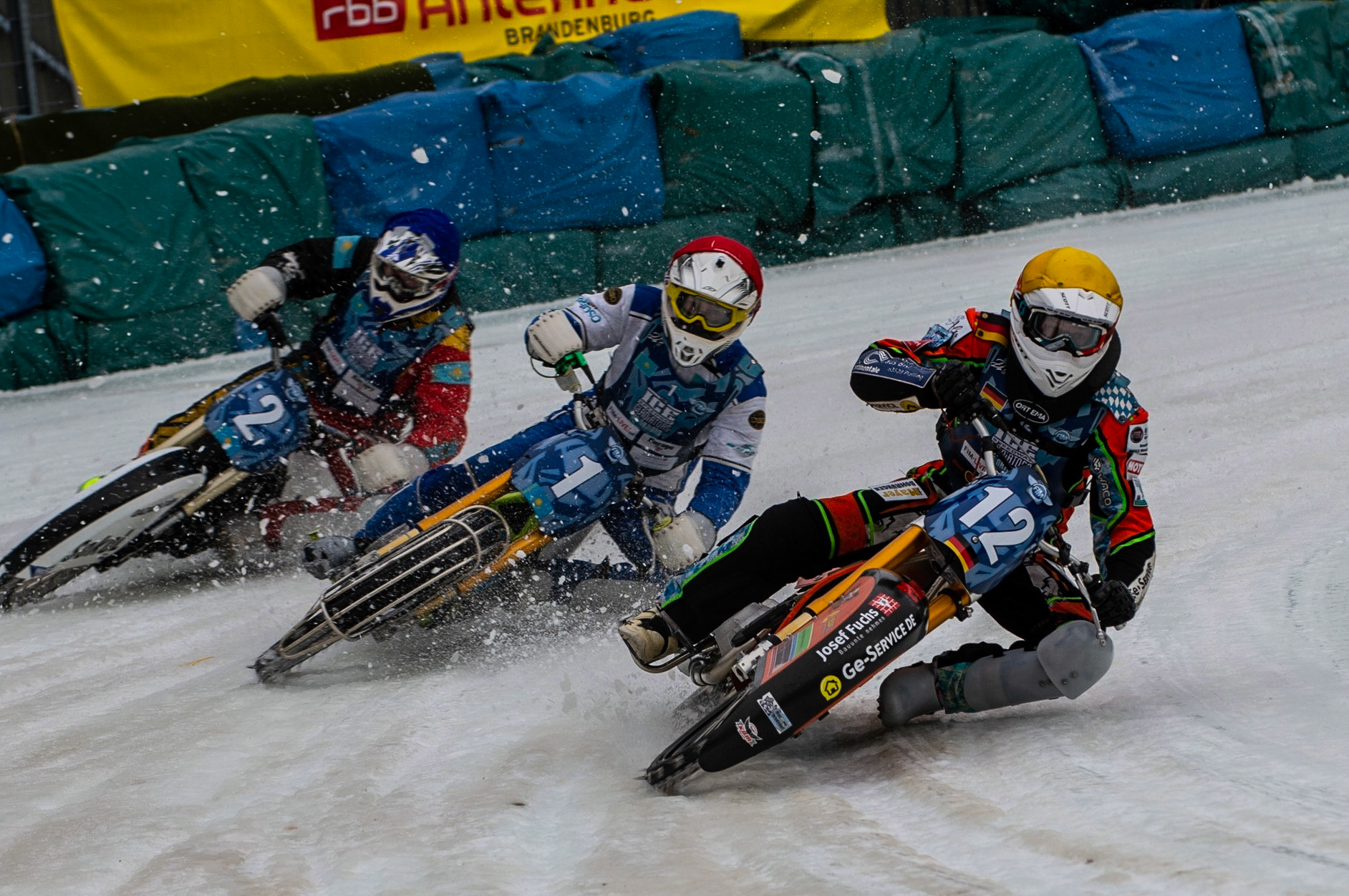 BERLIN GERMANY  - March 1  Marcus Jell (Yellow) of Germany leads Pavel Nekrasov (Red) and Vladimir Cheblokov (Blue) of Kazakhstan  during the Ice Speedway of Nations at the Horst-Dohm-Eisstadion, Berlin,  on Sunday 1 March 2020. (Credit: Ian Charles | MI News)