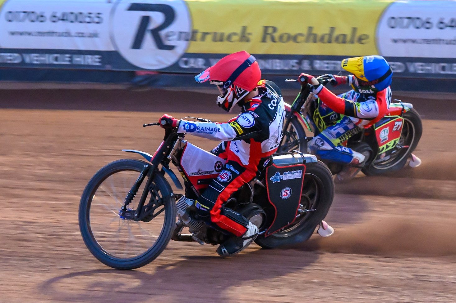 Zach Cook of Belle Vue Aces in Red on the inside of Mitch McDiarmid, Guest Rider for Belle Vue Aces in Blue during the Rowe Motor Oil Premiership match between Belle Vue Aces and Leicester Lions at the National Speedway Stadium, Manchester on Monday 3rd August 2026. (Photo: Ian Charles | MI News)