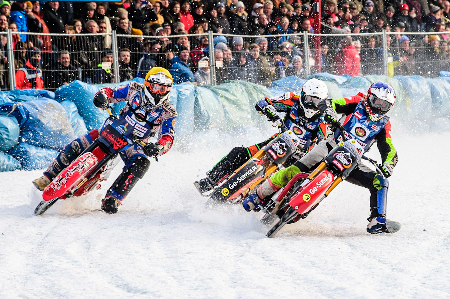 Harald Simon (Blue) inside Jan Klatovsky (Yellow) and Markus Jell (White) behind during the German Individual Ice Speedway Championship at Horst-Dohm-Eisstadion, Berlin on Friday 3rd March 2023. (Photo: Ian Charles | MI News)