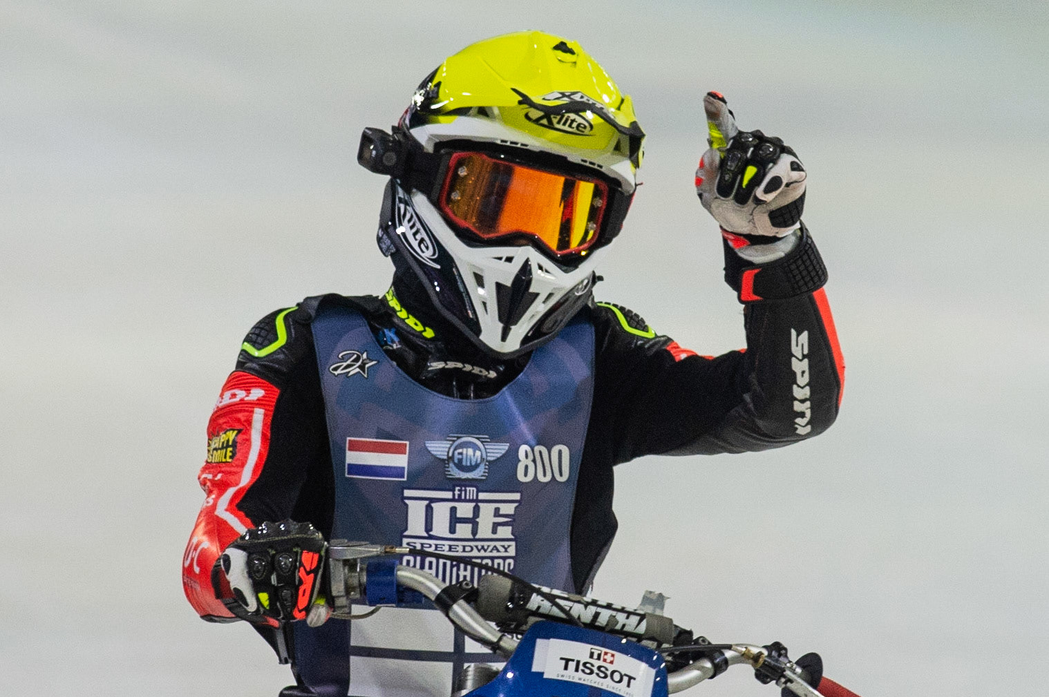 Photo: Ian Charles

Jasper Iwema (800) acknowledges the crowd

FIM Ice Speedway Gladiators World Championship, Event 5.2, Ice Rink Thialf, Heerenveen, Netherlands Sunday  31  March  2019