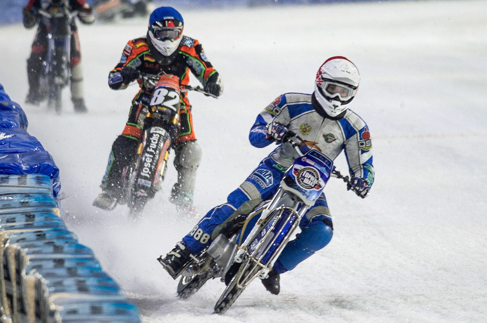 Photo: Ian Charles

Konstantin Kolenkin (Red) leads Markus Jell (Blue)

Roelof Thijs Bokaal, Ice Rink Thialf, Heerenveen, Netherlands Friday  29  March  2019