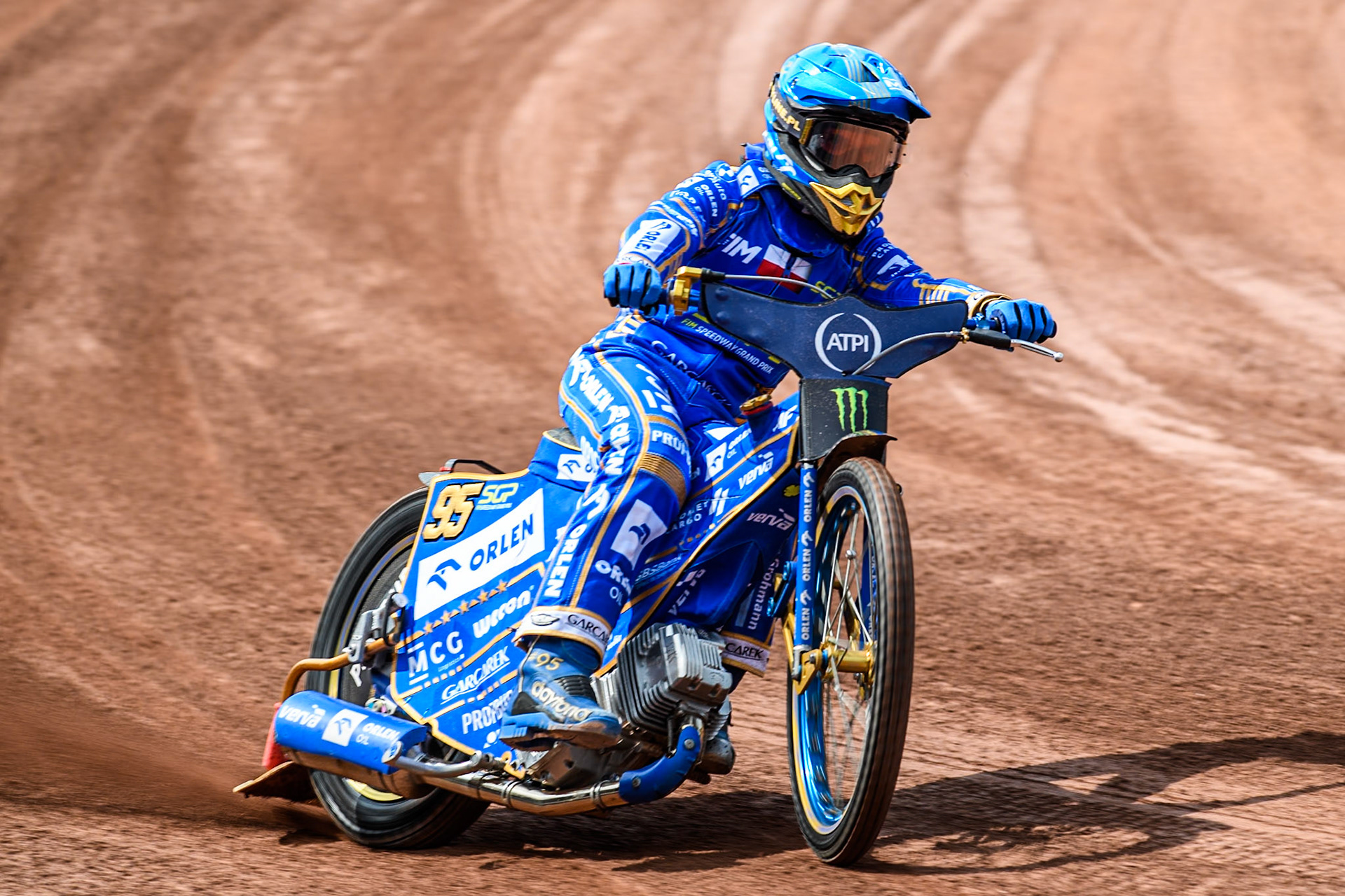 Bartosz Zmarzlik (95) of Poland in practice during the ATPI FIM Speedway Grand Prix Round 4 at the National Speedway Stadium, Manchester, on Friday 6th June 2025. (Photo: Ian Charles | MI News)