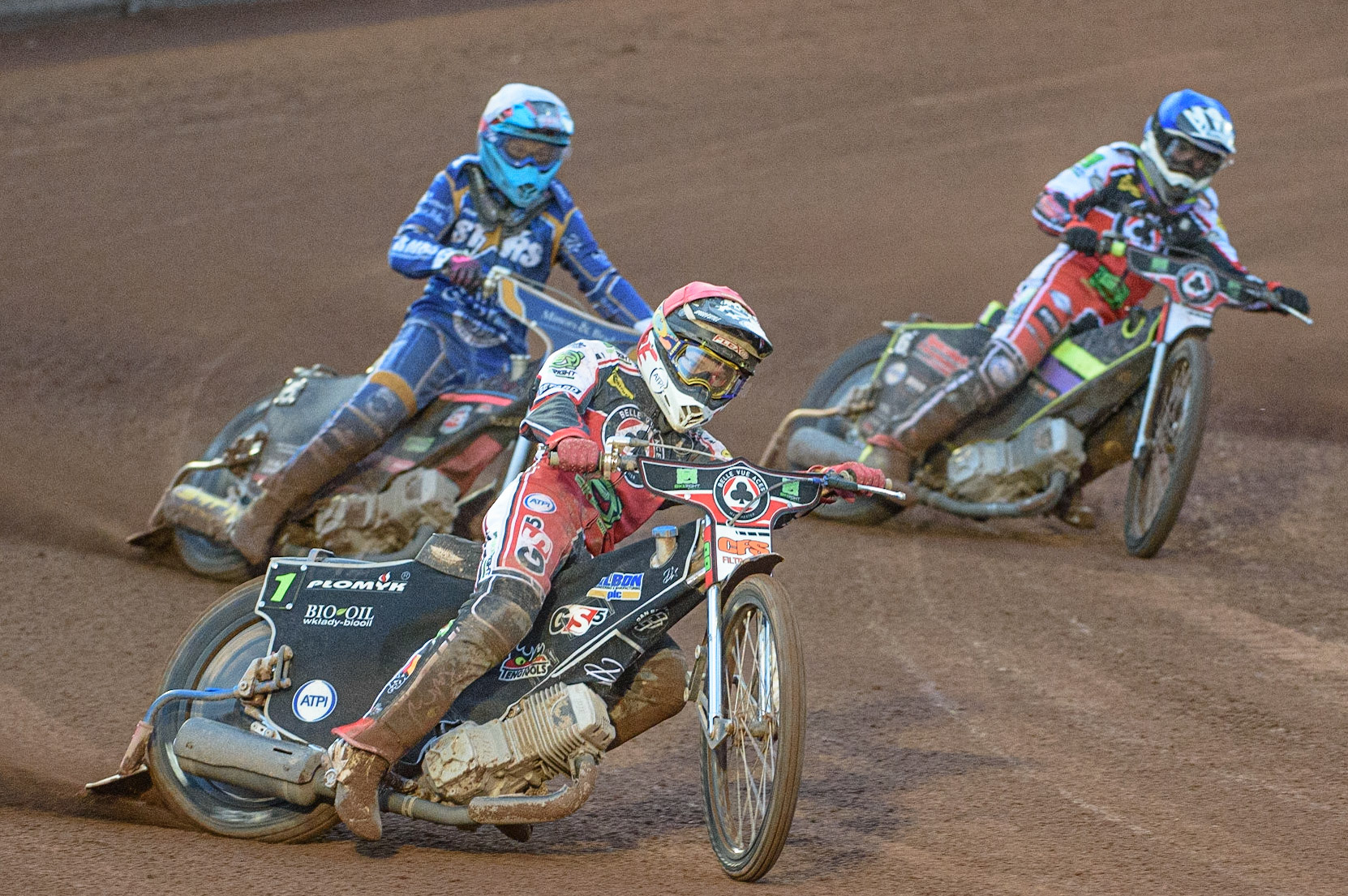 MANCHESTER, UK. AUGUST 23RD    Dan Bewley (Red) leads Thomas Jorgensen  (White) and Tom Brennan  (Blue) during the SGB Premiership match between Belle Vue Aces and King's Lynn Stars at the National Speedway Stadium, Manchester on Monday 23rd August 2021. (Credit: Ian Charles | MI News)