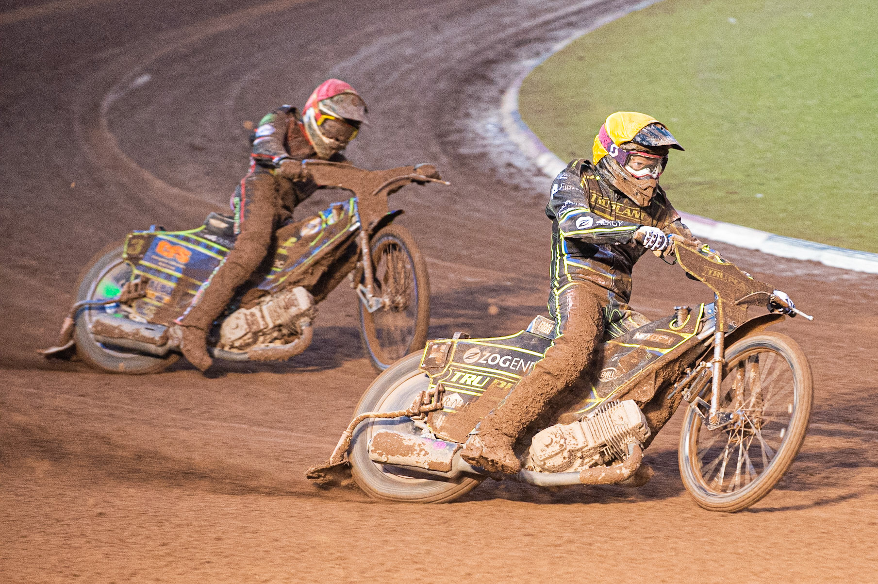Photo by Ian Charles

Cameron Heeps  (Yellow) leads Dan Bewley  (Red)


Belle Vue Aces v Ipswich Witches, British Speedway Premiership, Belle Vue National Speedway Stadium, Manchester, Monday 8  July  2019