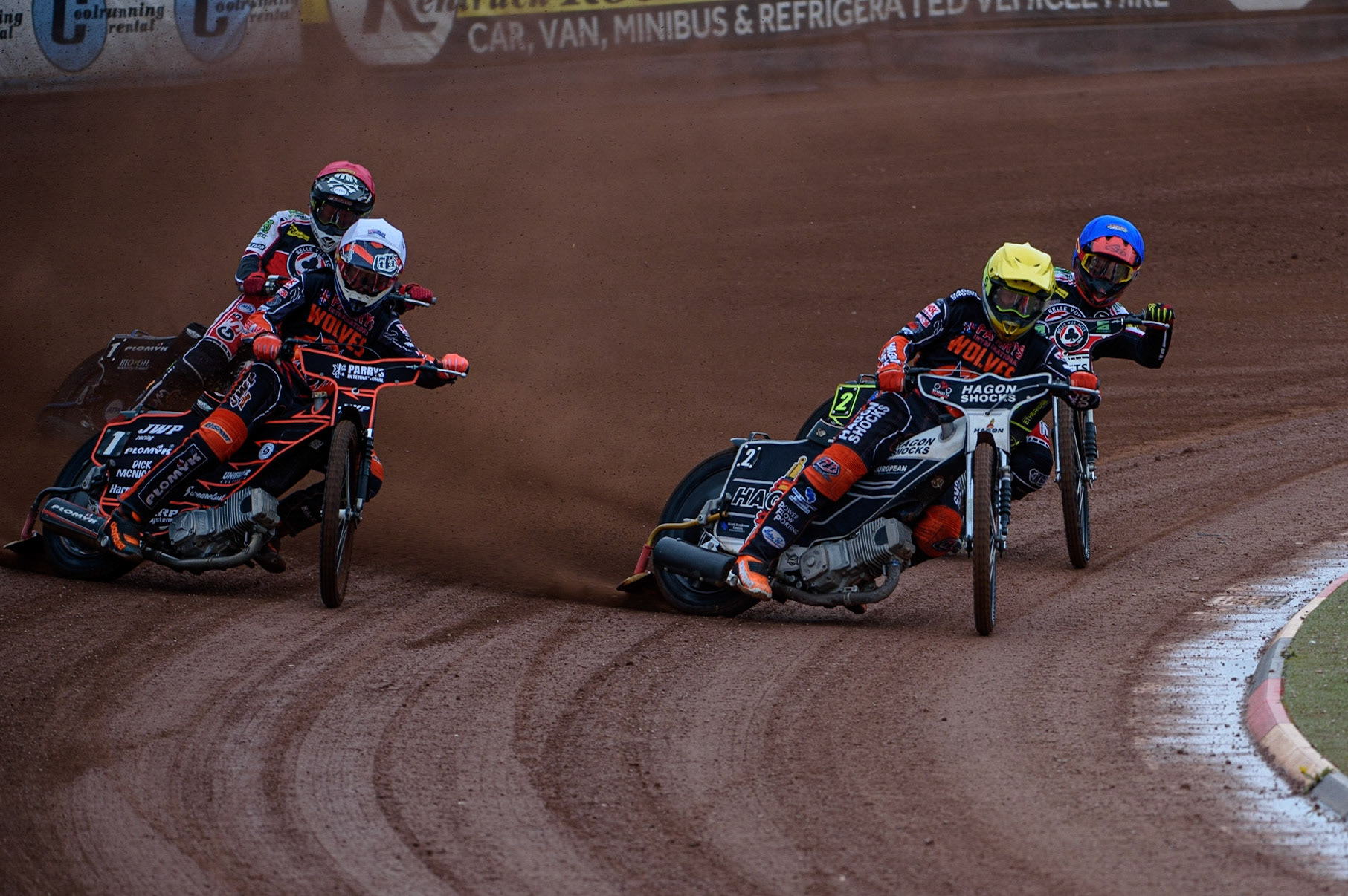 MANCHESTER, UK. AUGUST 30TH Sam Masters  (White) and Broc Nicol  (Yellow) leads Dan Bewley  (Red) and Jye Etheridge  (Blue) during the SGB Premiership match between Belle Vue Aces and Wolverhampton Wolves at the National Speedway Stadium, Manchester on Monday 30th August 2021. (Credit: Ian Charles | MI News)