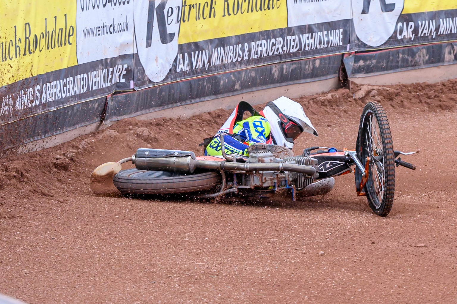 JR ASHWORTH &amp; SONS COLTS ACADEMY INDIVIDUALFreddy Hodder  in Blue leading Harry Fletcher  in White who slides off during the JR Ashworth &amp; Sons Colts Individual at the National Speedway Stadium, Manchester on Sunday 10th May 2026. (Photo: Ian Charles | MI News)