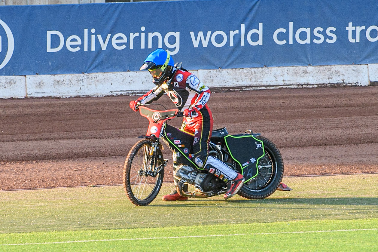 Tom Brennan after shedding his chain on the start line in the opening heat during the Sports Insure Premiership match between Belle Vue Aces and Sheffield Tigers at the National Speedway Stadium, Manchester on Monday 7th August 2023. (Photo: Ian Charles | MI News)