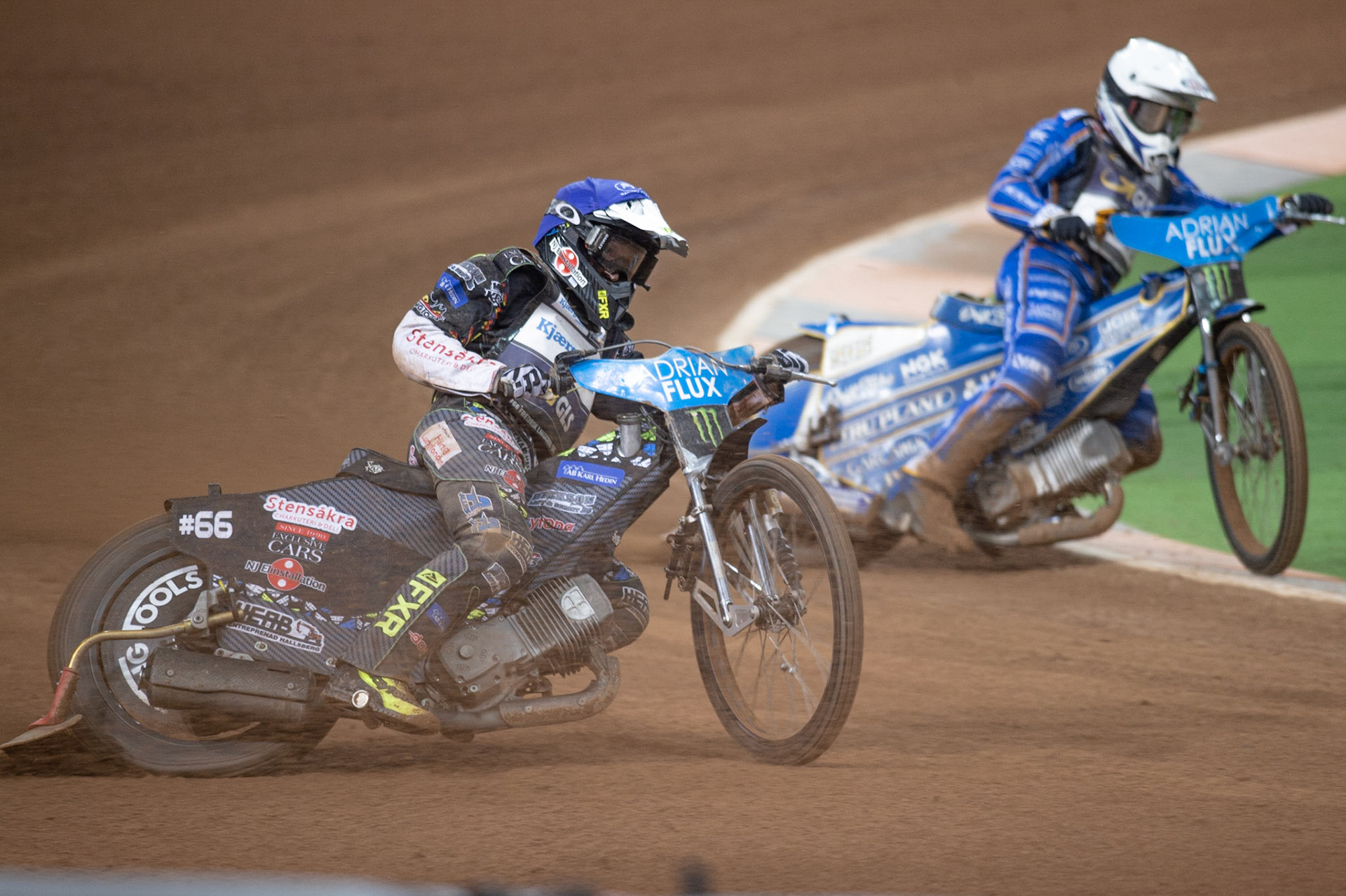CARDIFF,WALES  Fredrik Lindgren (Blue) outside Robert Lambert (White) during the ADRIAN FLUX BRITISH FIM SPEEDWAY GRAND PRIX at the Principality Stadium, Cardiff on Saturday 21st September 2019. (Credit: Ian Charles | MI News)