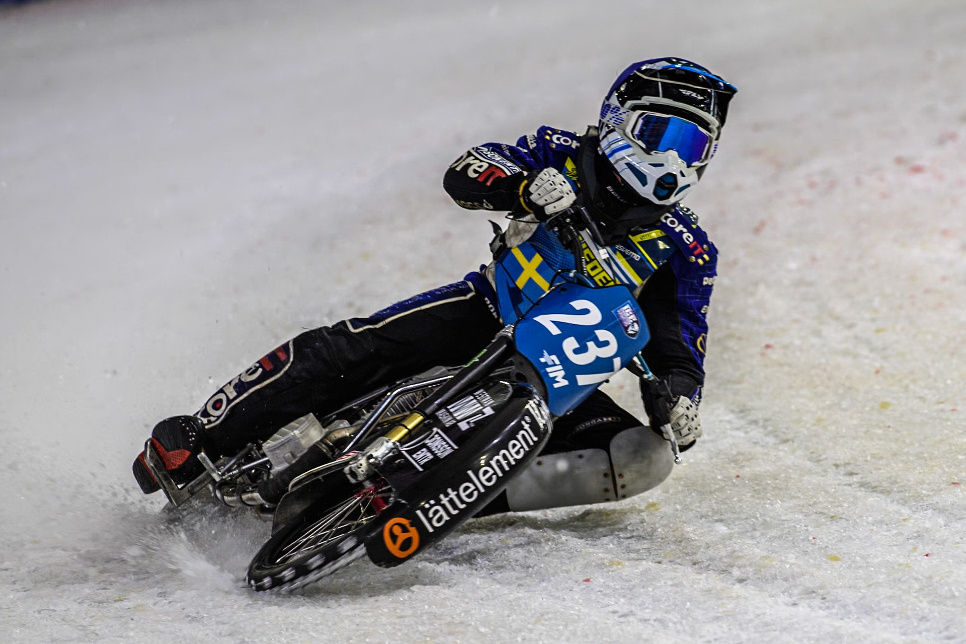 Sweden's Jimmy Hörnell Lidfalk (237) in action  during the FIM Ice Speedway Gladiators World Championship Final 3 at Ice Rink Thialf, Heerenveen on Saturday 6th April 2024. (Photo: Ian Charles | MI News)