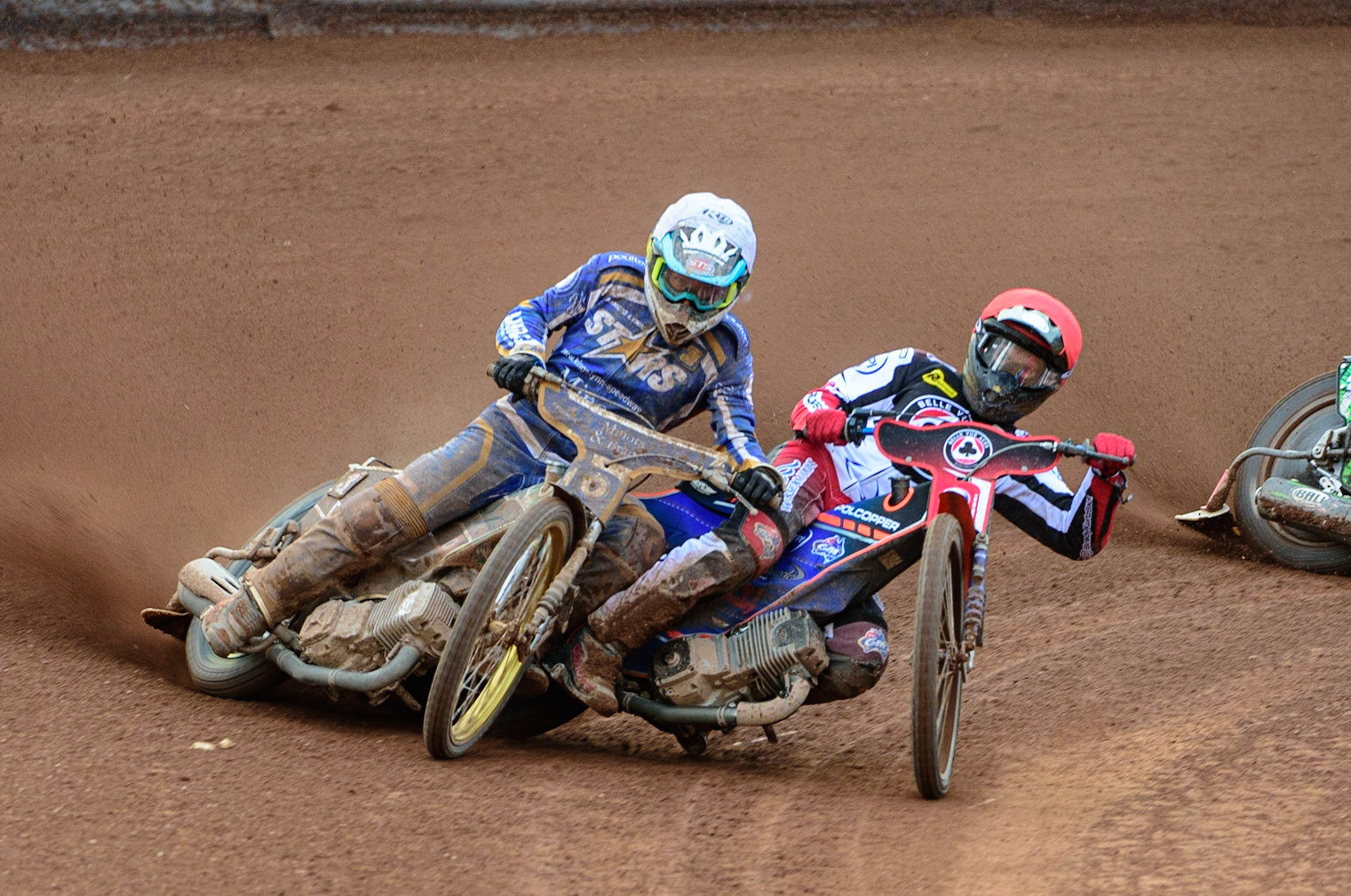 MANCHESTER UK Brady Kurtz  (Red) shoves Richard Lawson (White) out of the way  during the SGB Premiership match between Belle Vue Aces and King's Lynn Stars at the National Speedway Stadium, Manchester on Monday 11th July 2022. (Credit: Ian Charles | MI News)