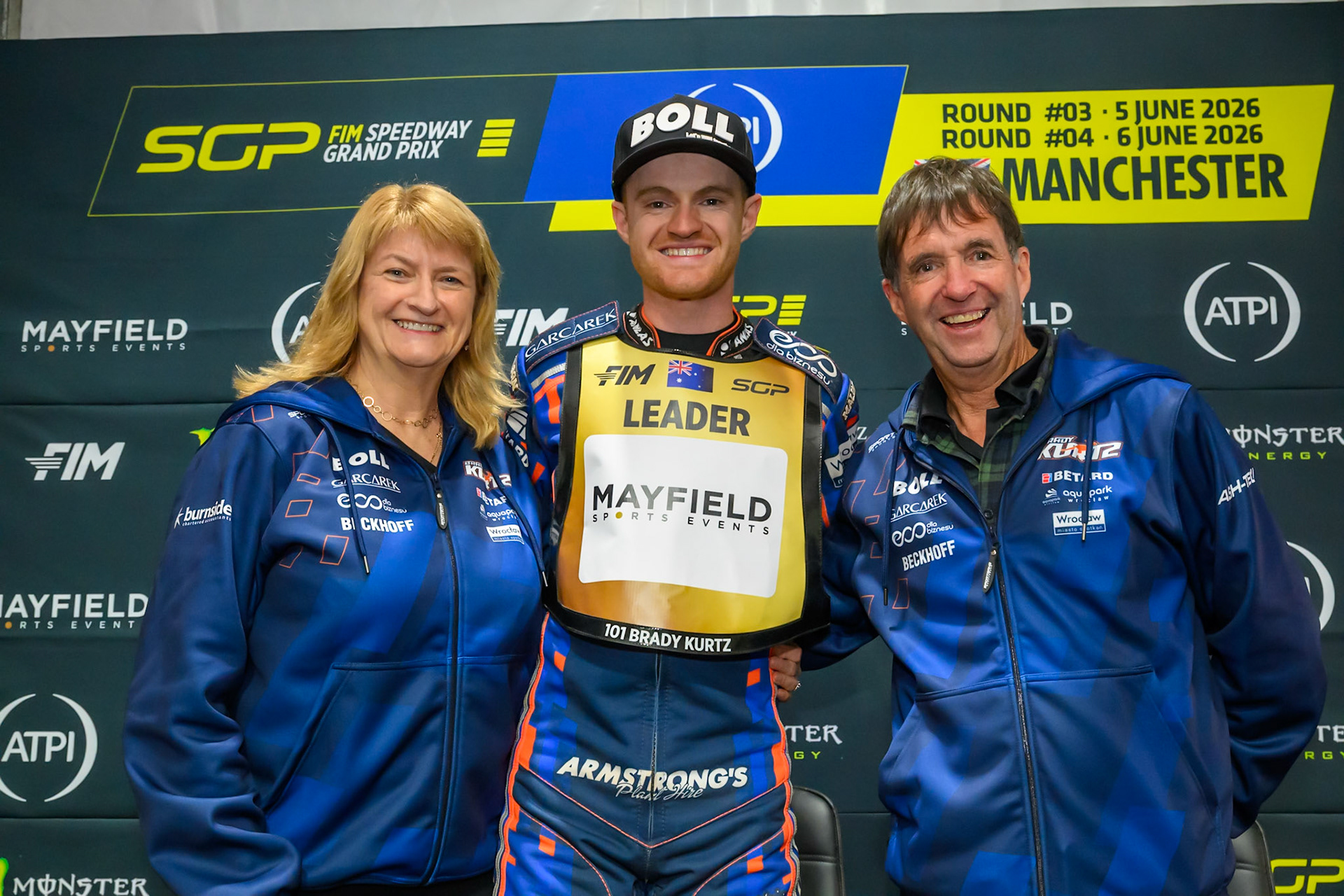 Brady Kurtz (Centre) with Mum Sue (Left) and Dad Steve (Right) during the ATPI  FIM Speedway GP of Manchester at the National Speedway Stadium, Manchester on Saturday 6th June 2026. (Photo: Ian Charles | MI News)