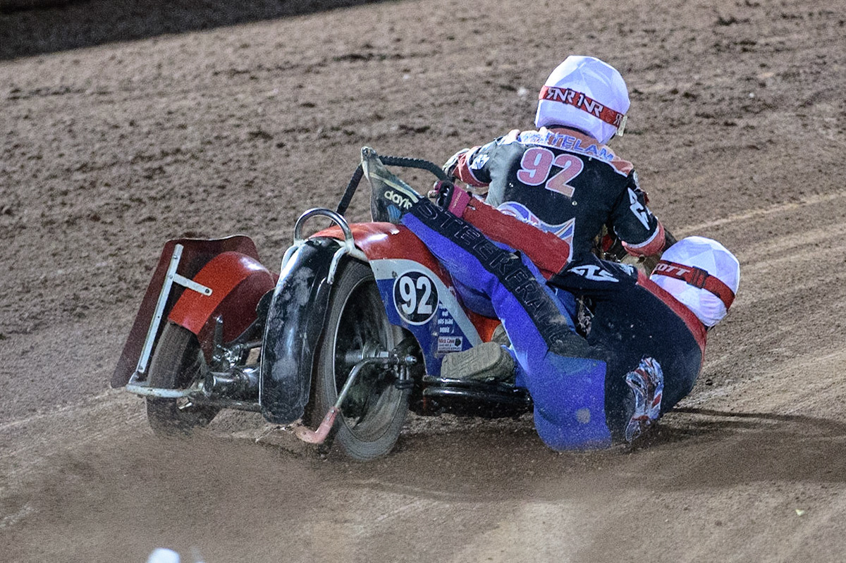 MANCHESTER, UK. OCT 30TH   Paul Whitelam &amp; Richard Webb  in action  during the Manchester Masters Sidecar Speedway and Flat Track Racing at the National Speedway Stadium, Manchester on Saturday 30th October 2021. (Credit: Ian Charles | MI News)