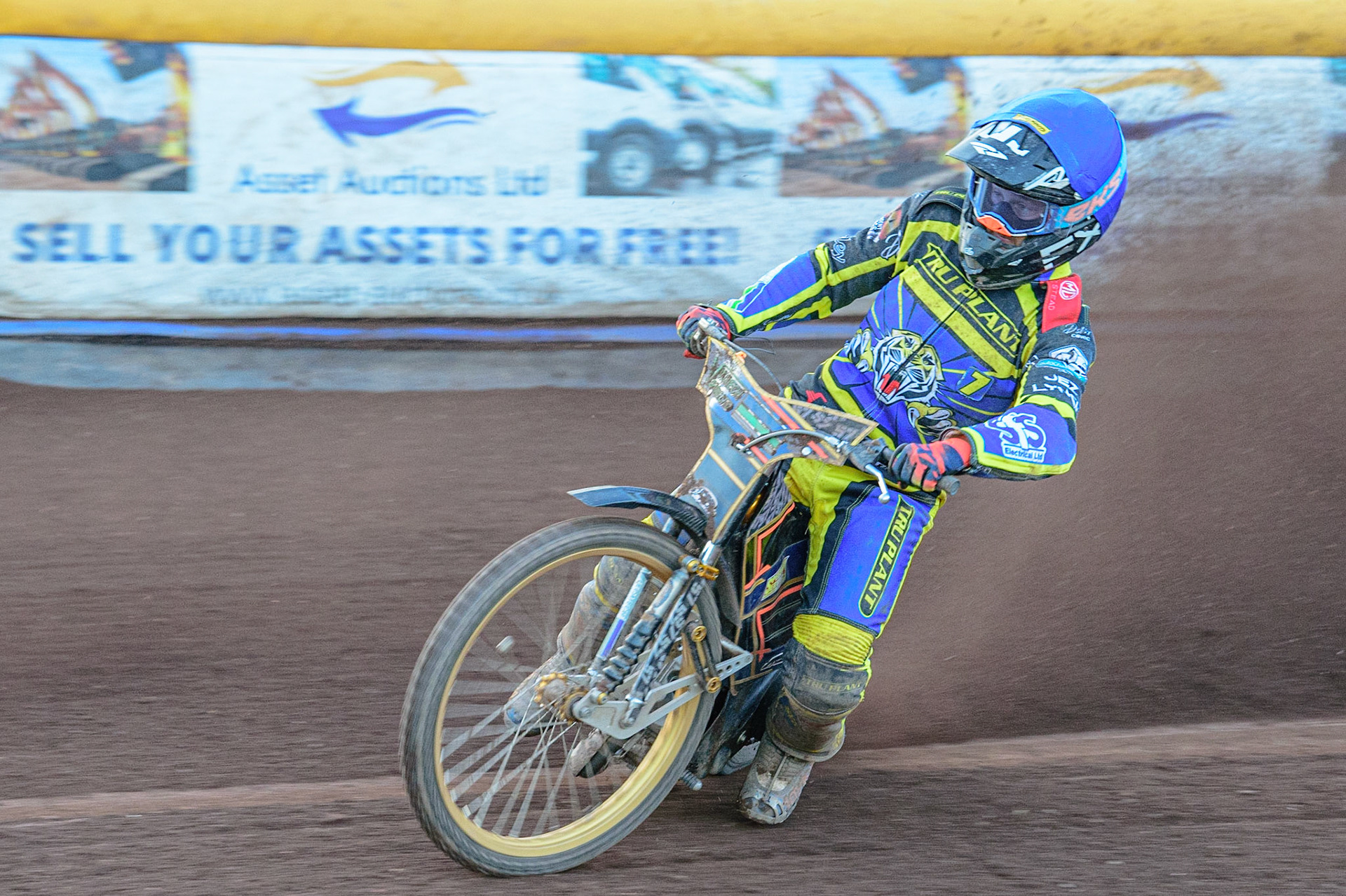 SHEFFIELD, UK. MAY 26TH  Connor Mountain  in action  for Sheffield TruPlant Tigers  during the SGB Premiership match between Sheffield Tigers and Belle Vue Aces at Owlerton Stadium, Sheffield on Thursday 26th May 2022. (Credit: Ian Charles | MI News)