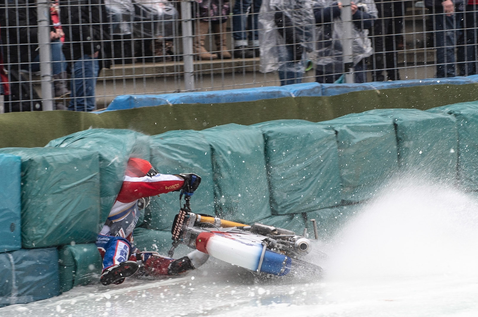 Photo: Ian Charles

Nikita Toloknov (383) spins out on the wet ice

FIM Ice Speedway Gladiators World Championship, Final 3.2, Horst-Dohm Eisstadion, Berlin, Germany Sunday  3  March  2019