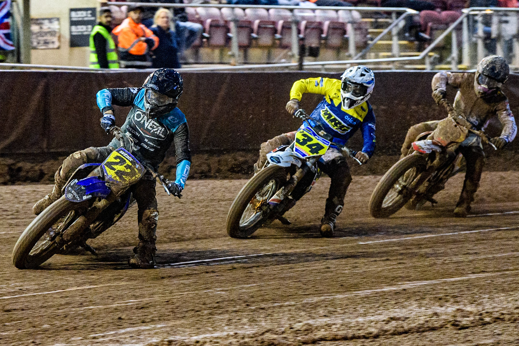 Ondřej Svědík (22) from Czech Rep. leads Ervin Krajčovič (34) from Czech Rep. and Sammy Halbert (69) from USA in the grand final during the FIM World Flat Track Championship Round 1 at the National Speedway Stadium, Manchester on Saturday 5th August 2023. (Photo: Ian Charles | MI News)