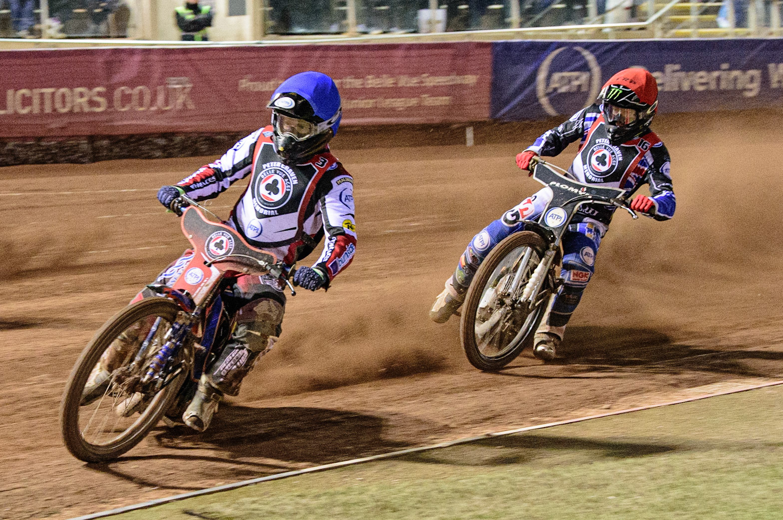 MANCHESTER, UK. MAR 21ST. Brady Kurtz (Blue) leads Dan Bewley (Red) during the ATPI Peter Craven Memorial Trophy at the National Speedway Stadium, Manchester on Monday 21st March 2022. (Credit: Ian Charles | MI News)