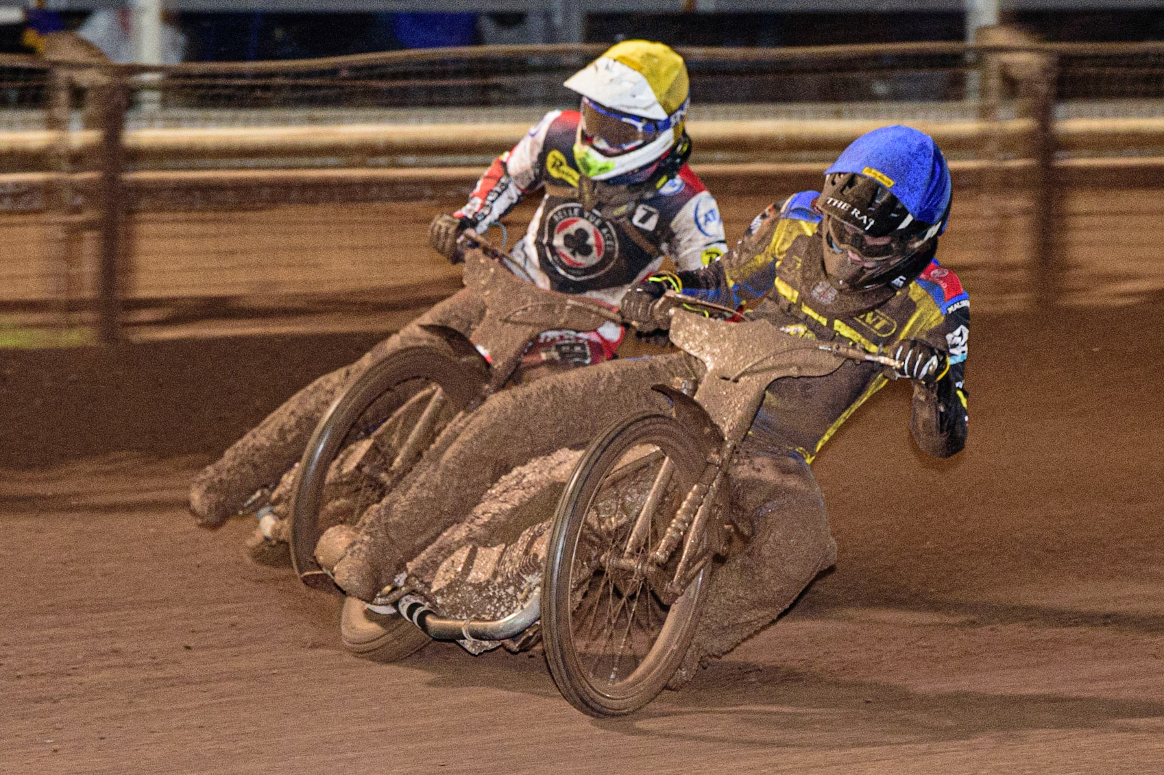 Dan Gilkes  (Blue) leads Jake Mulford  (Yellow) during the Sheffield Tigers vs Belle Vue Aces meeting in the SGP Premiership at Owlerton Stadium, Sheffield on Thursday 23rd March 2023. (Photo: Ian Charles | MI News)