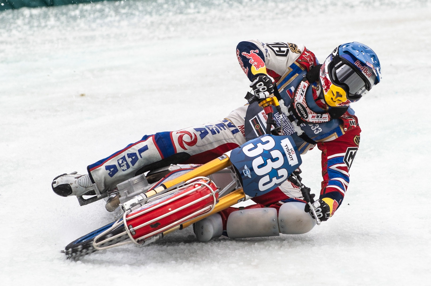 Photo: Ian Charles

Danil Ivanov (333) in action

FIM Ice Speedway Gladiators World Championship, Final 3.2, Horst-Dohm Eisstadion, Berlin, Germany Sunday  3  March  2019