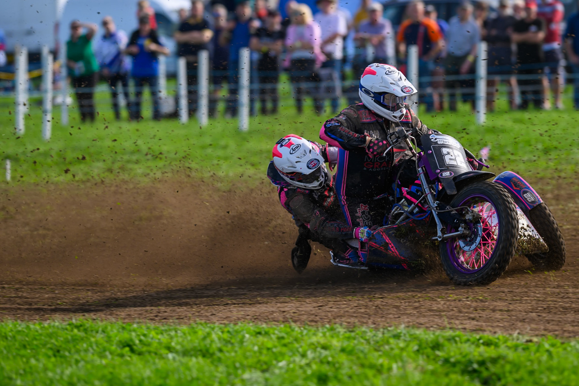 British Masters 1000cc Sidecars: Will Penfold/Ricky Pay (22) during the British Masters Grasstrack Championship at Lower Marsh Farm, Much Hoole, Preston in Lancashire, England on Sunday 13th September 2026. (Photo: Ian Charles | MI News)