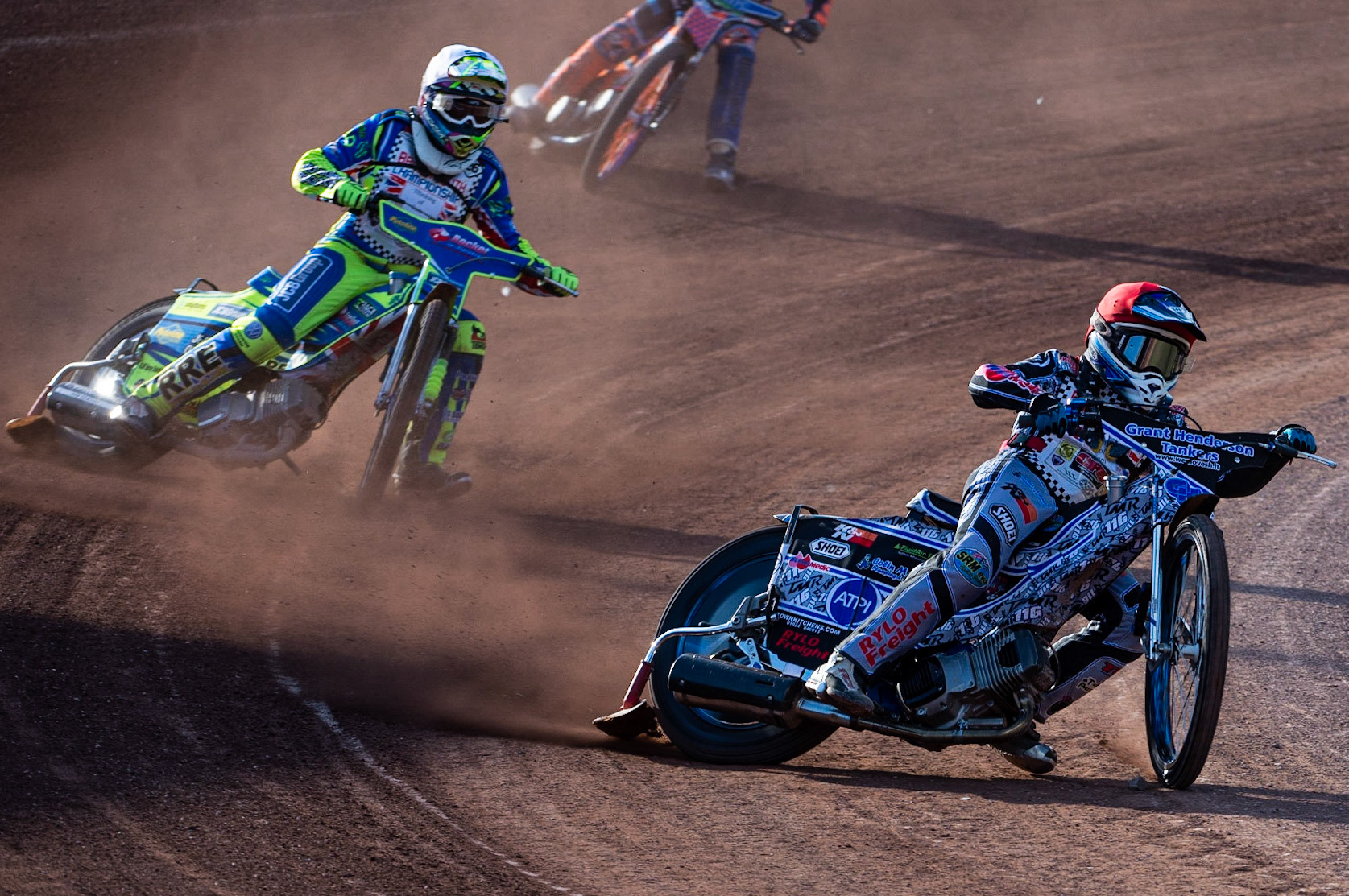 Photo: Ian Charles

Sam McGurk (Red) leads Archie Wareham (White)

Summer Speed Saturday & British Youth Speedway Championship Round 5, National Speedway Stadium, Manchester, Saturday 22 June 2019
