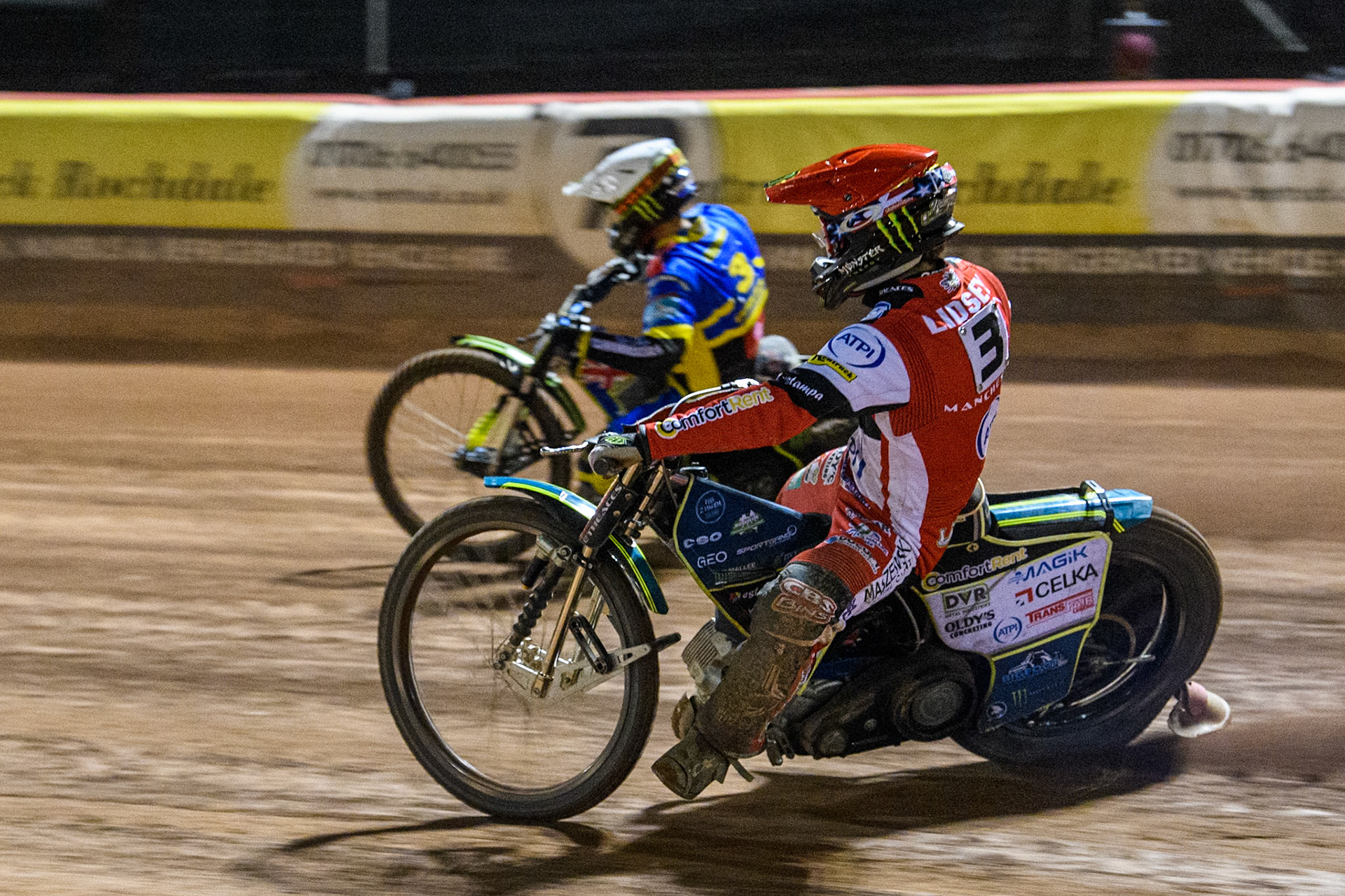 Belle Vue Aces' Jaimon Lidsey  in Red rides inside Sheffield Tigers' Chris Holder  in White during the Rowe Motor Oil Premiership Play Off Semi Final 2, 1st Leg match between Belle Vue Aces and Sheffield Tigers at the National Speedway Stadium, Manchester on Monday 16th September 2024. (Photo: Ian Charles | MI News)