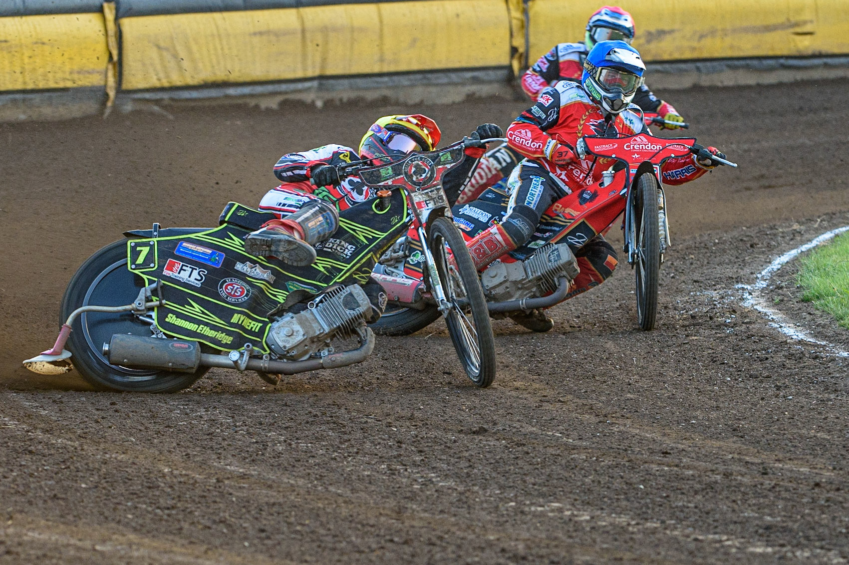 PETERBOROUGH, UK. JULY 19TH   Jye Etheridge  (Yellow) leads Chris Harris  (Blue) and Hans Andersen  (Red)during the SGB Premiership match between Peterborough and Belle Vue Aces at East of England Showground, Peterborough on Monday 19th July 2021. (Credit: Ian Charles | MI News)