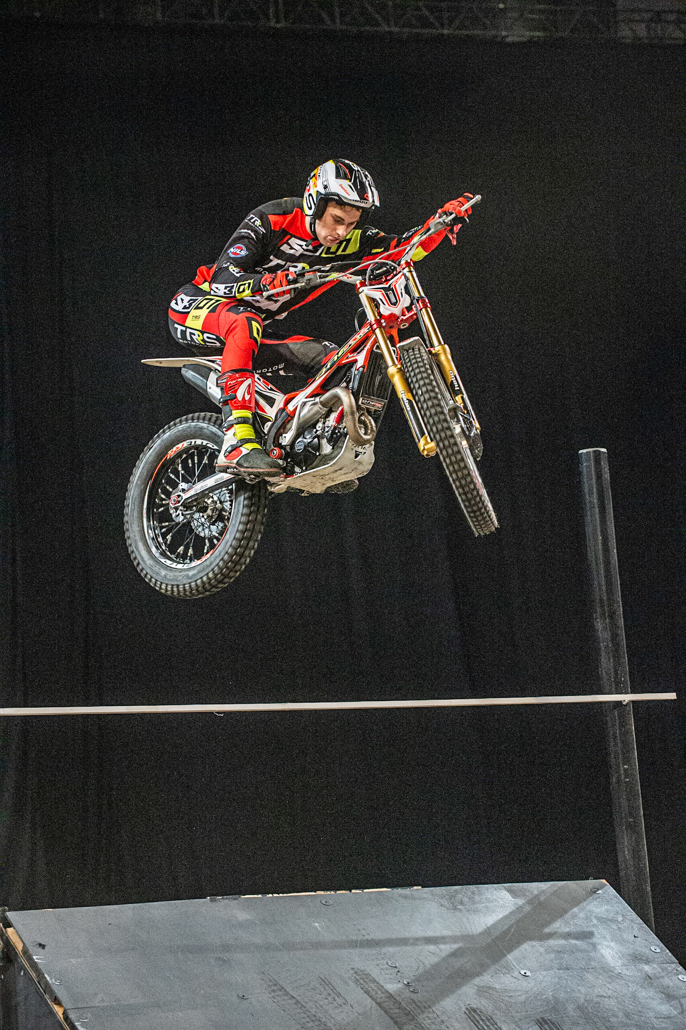 SHEFFIELD, ENGLAND  - DECEMBER 28TH  Toby Martyn, UK (Beta) on the High Jump  during the 25th Anniversary Sheffield Indoor Trial at the FlyDSA Arena, Sheffield on Saturday 28th December 2019. (Credit: Ian Charles | MI News)