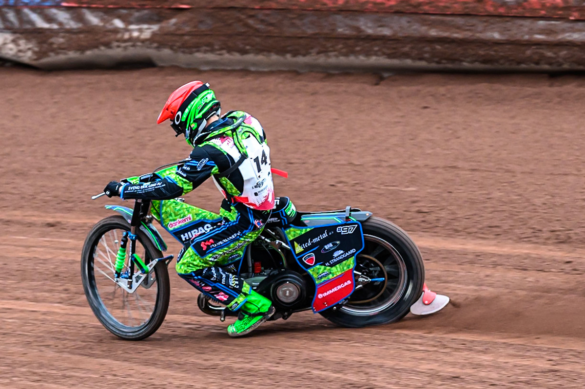 Mikkel Andersen of Denmark in action during the FIM SGP2 Qualifying Round at the Peugeot Ashfield Stadium in Glasgow on Saturday 24th May 2025. (Photo: Ian Charles | MI News)