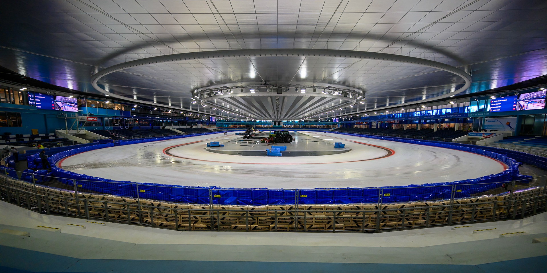 General view of the Ice Track during the FIM Ice Speedway Of Nations at Ice Rink Thialf, Heerenveen on Sunday 12th April 2026. (Photo: Ian Charles | MI News)