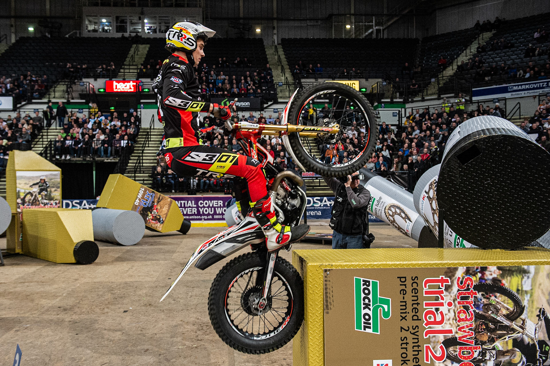 SHEFFIELD, ENGLAND  - DECEMBER 28TH   Toby Martyn, UK (Beta) starts the Rock Oil cans Section 3 during the 25th Anniversary Sheffield Indoor Trial at the FlyDSA Arena, Sheffield on Saturday 28th December 2019. (Credit: Ian Charles | MI News)