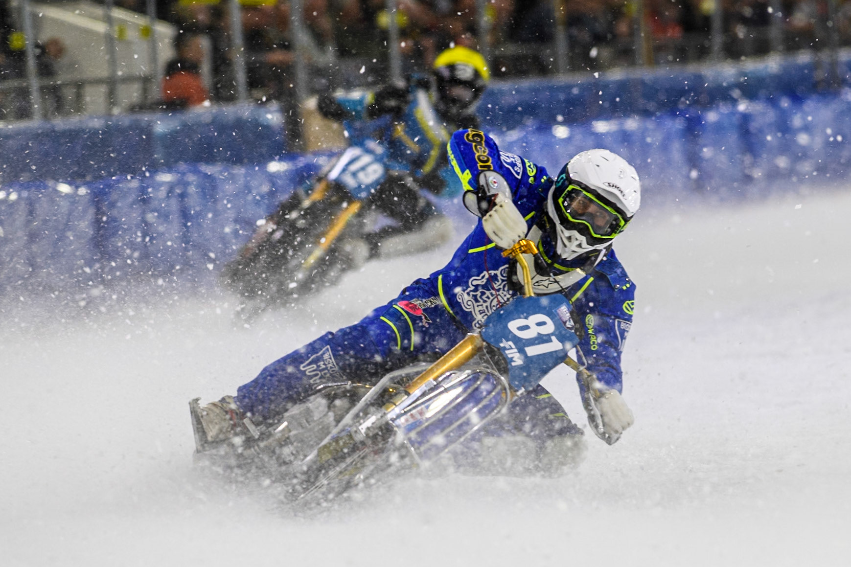 Jimmy Olsén (81) of Sweden in White leading Filip Jäger (719) of Sweden in Yellow during the FIM Ice Speedway Gladiators World Championship, Final 3 at the Ice Stadium, Thialf, Heerenveen on Saturday 5th April 2025. (Photo: Ian Charles | MI News)