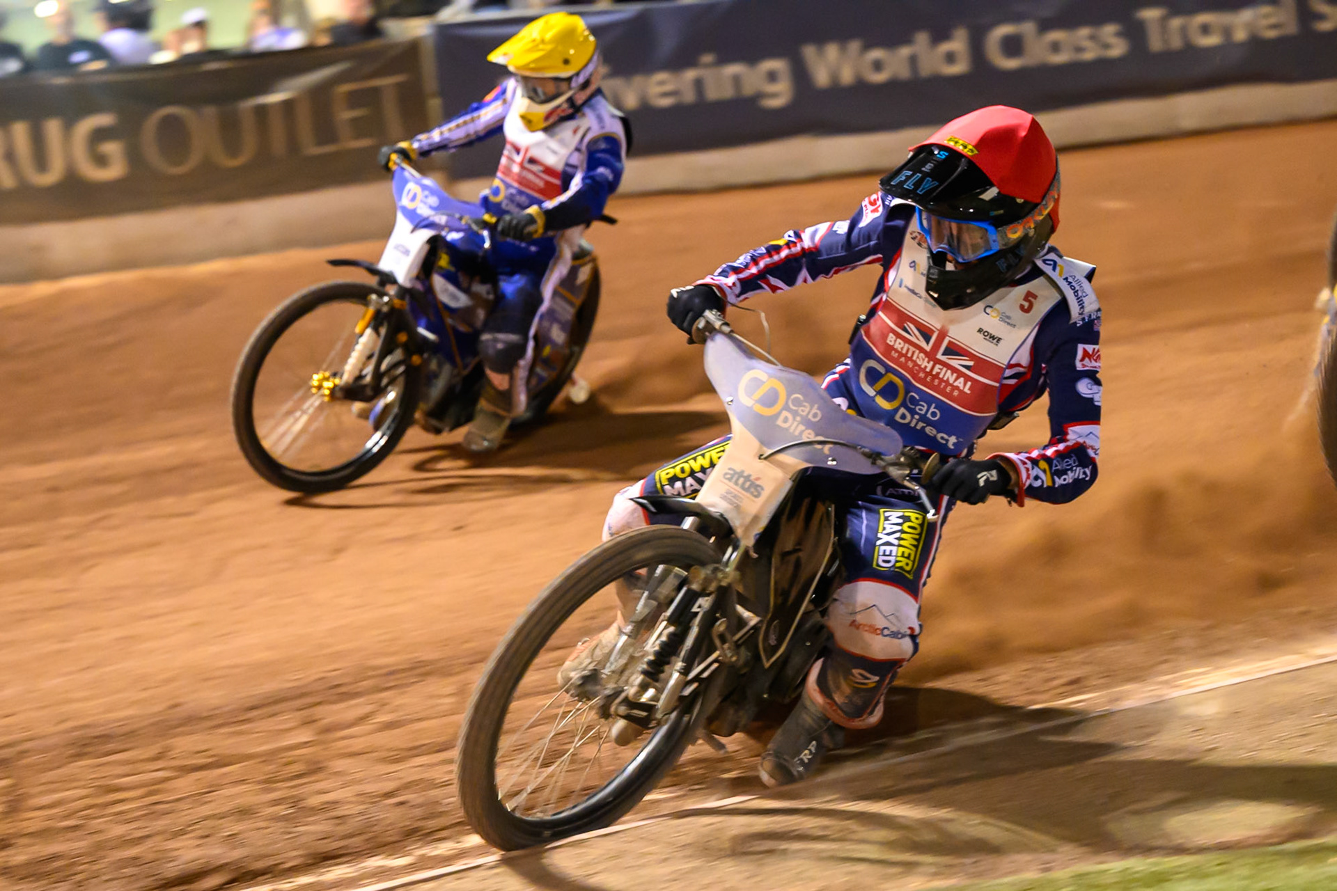 Adam Ellis (5) in Red on the inside of Robert Lambert (4) in Yellow during the Cab Direct British Speedway Championship Final at the National Speedway Stadium, Manchester on Saturday 15th August 2026. (Photo: Ian Charles | MI News)