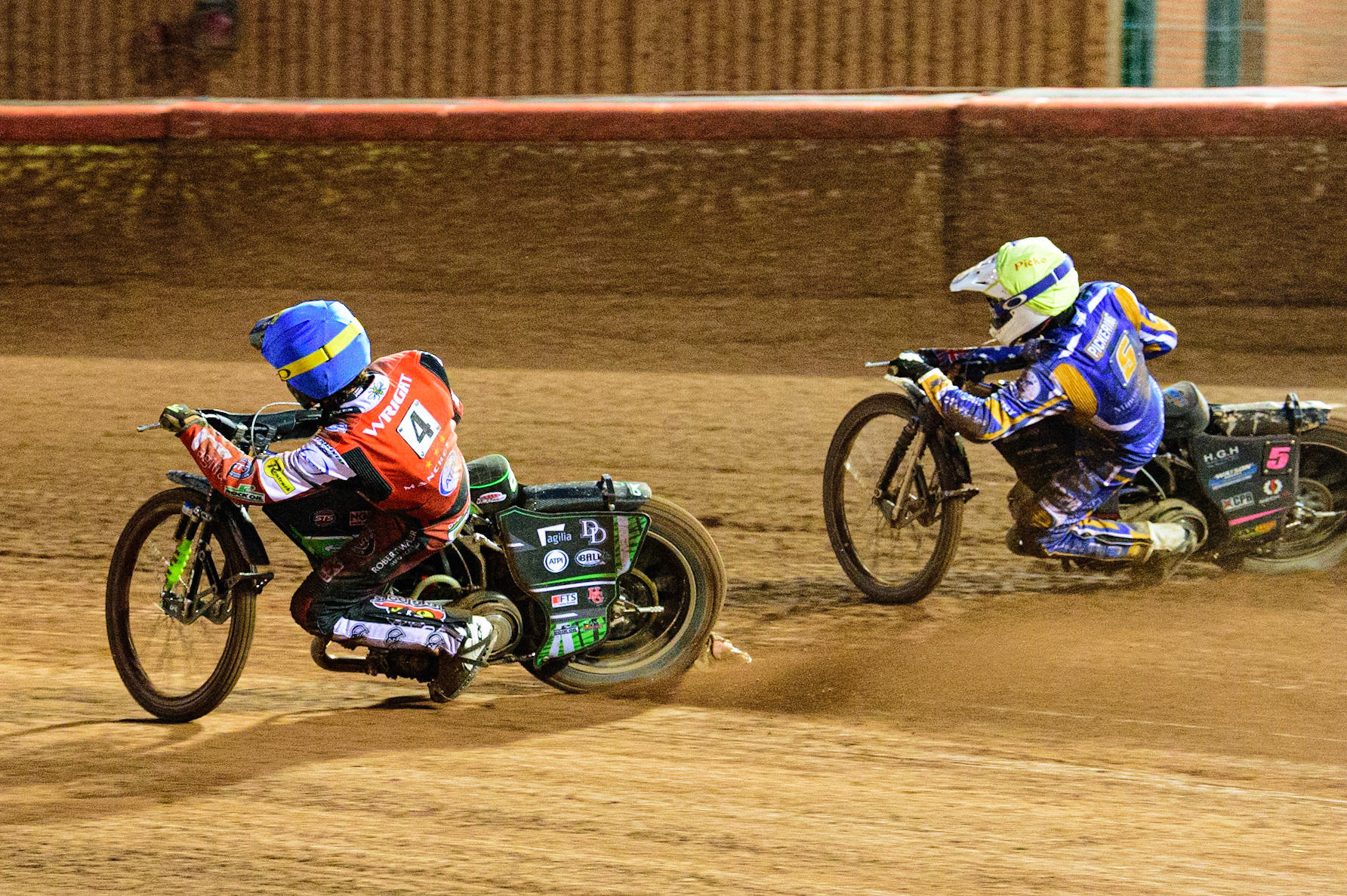 MANCHESTER, UK. MAY 16TH Charles Wright  (Blue) passes Josh Pickering (Yellow) during the SGB Premiership match between Belle Vue Aces and King's Lynn Stars at the National Speedway Stadium, Manchester on Monday 16th May 2022. (Credit: Ian Charles | MI News)