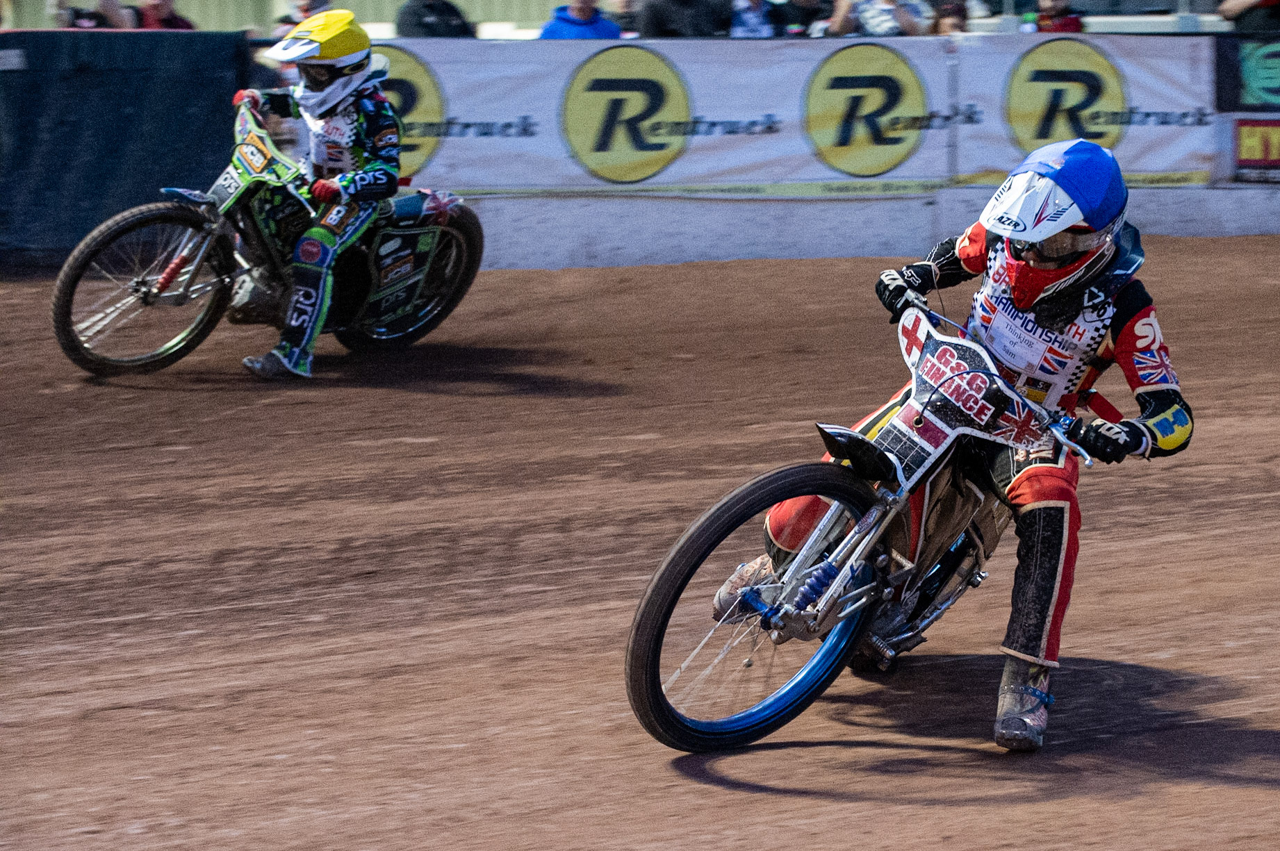 Photo: Ian Charles

Jack Shimelt (Blue) inside William Cairns (Yellow)

Summer Speed Saturday & British Youth Speedway Championship Round 5, National Speedway Stadium, Manchester, Saturday 22 June 2019