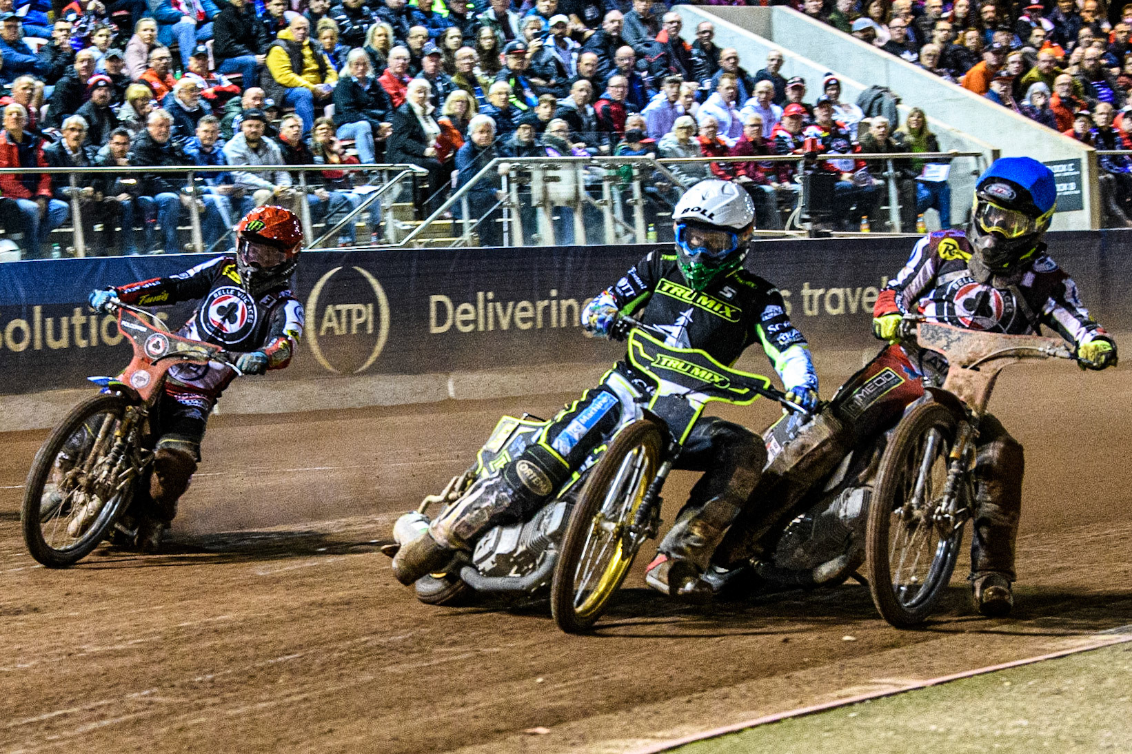 Jason Doyle (White) leads  Jaimon Lidsey  (Red) and Tom Brennan (Blue) during the Sports Insure Premiership Semi Final Playoff 2nd leg match between Belle Vue Aces and Ipswich Witches at the National Speedway Stadium, Manchester on Monday 25th September 2023. (Photo: Ian Charles | MI News)