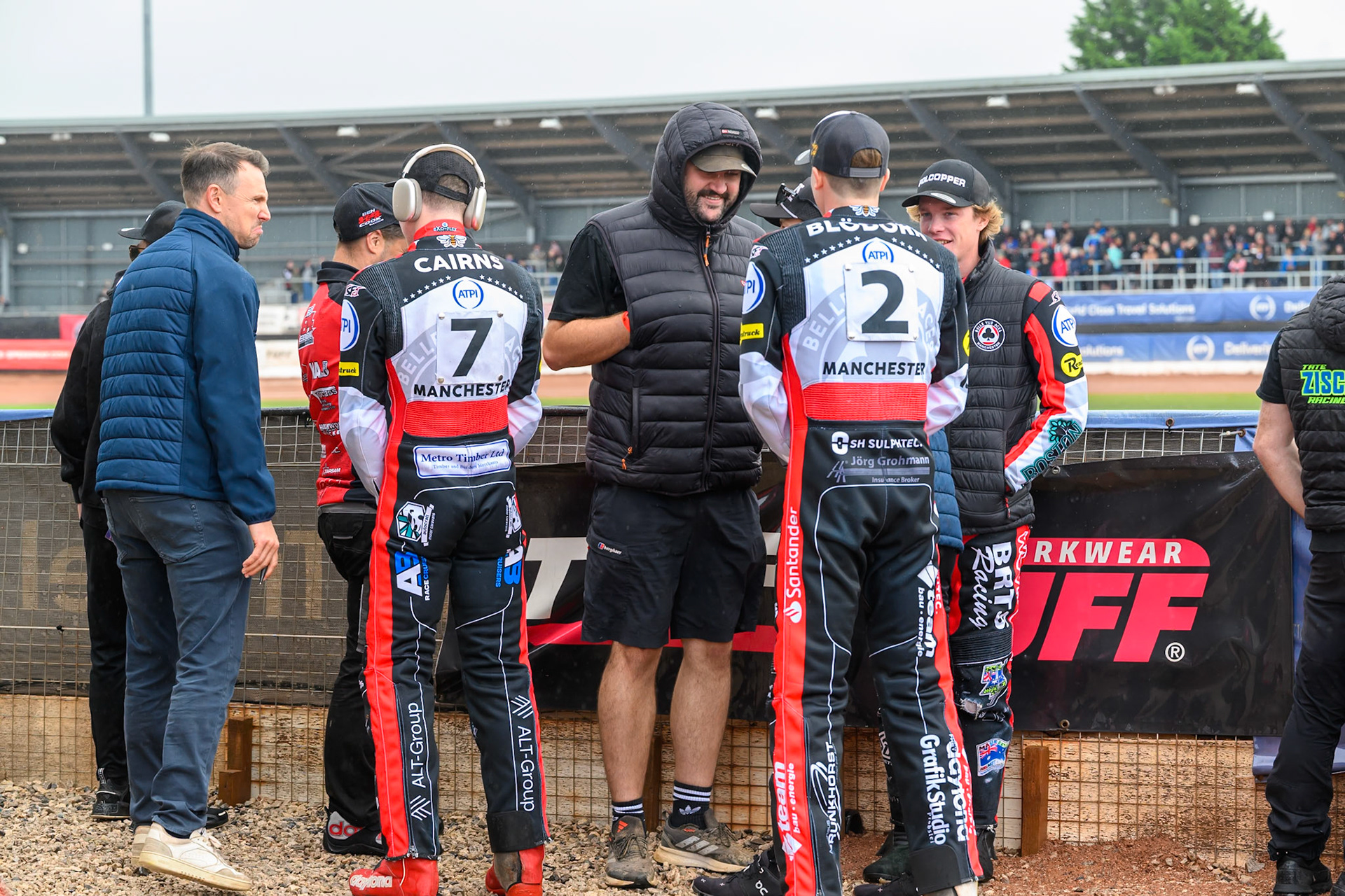 Belle Vue ATPI Aces and Sheffield Tigers Riders discuss track conditions before the rain off during the Rowe Motor Oil Premiership match between Belle Vue Aces and Sheffield Tigers at the National Speedway Stadium, Manchester on Monday 31st August 2026. (Photo: Ian Charles | MI News)