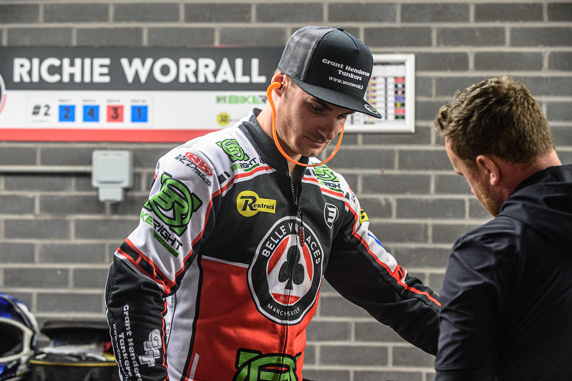 MANCHESTER, UK. OCT 7TH  Richie Worrall  discusses the bike with his mechanic during the SGB Premiership Play off Semi-Final Second Leg between Belle Vue Aces and Sheffield Tigers at the National Speedway Stadium, Manchester on Thursday 7th October 2021. (Credit: Ian Charles | MI News)
